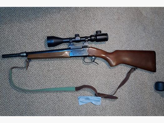 Kat C. Einzellader Büchse .45 colt von Baikal mit Zielfernrohr und Schalldämpfer