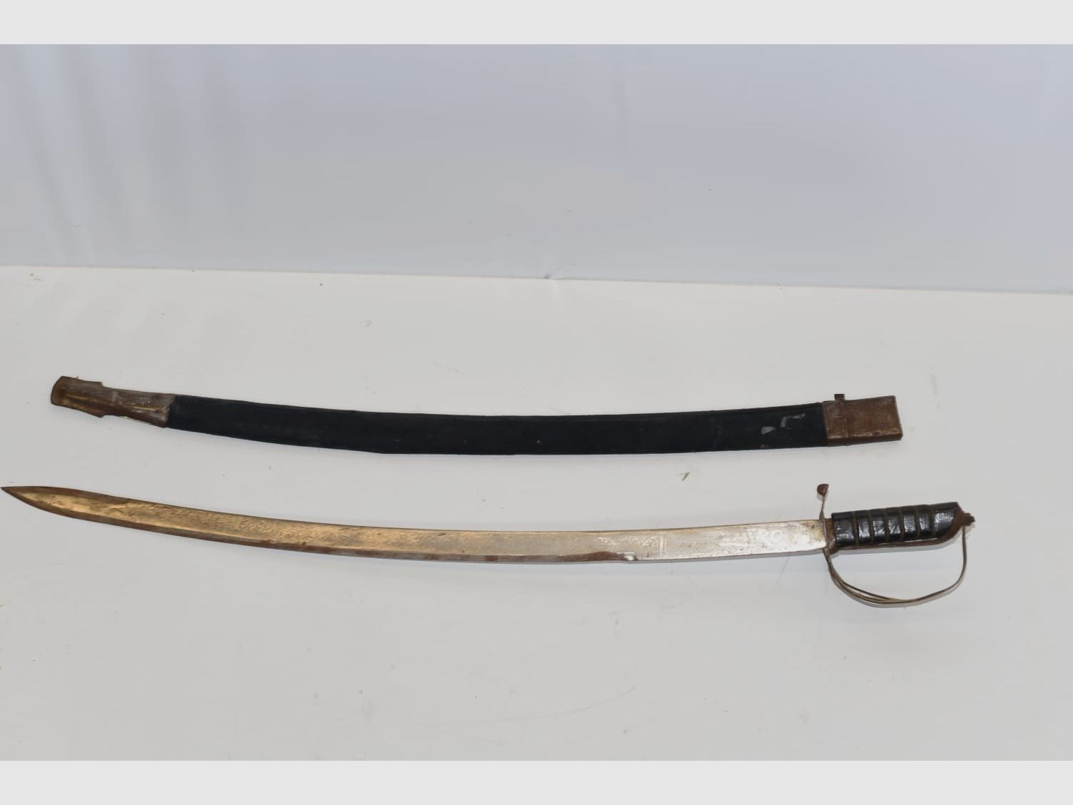 Katana sciabola 20° secolo. Sciabola con fodero, Vacro