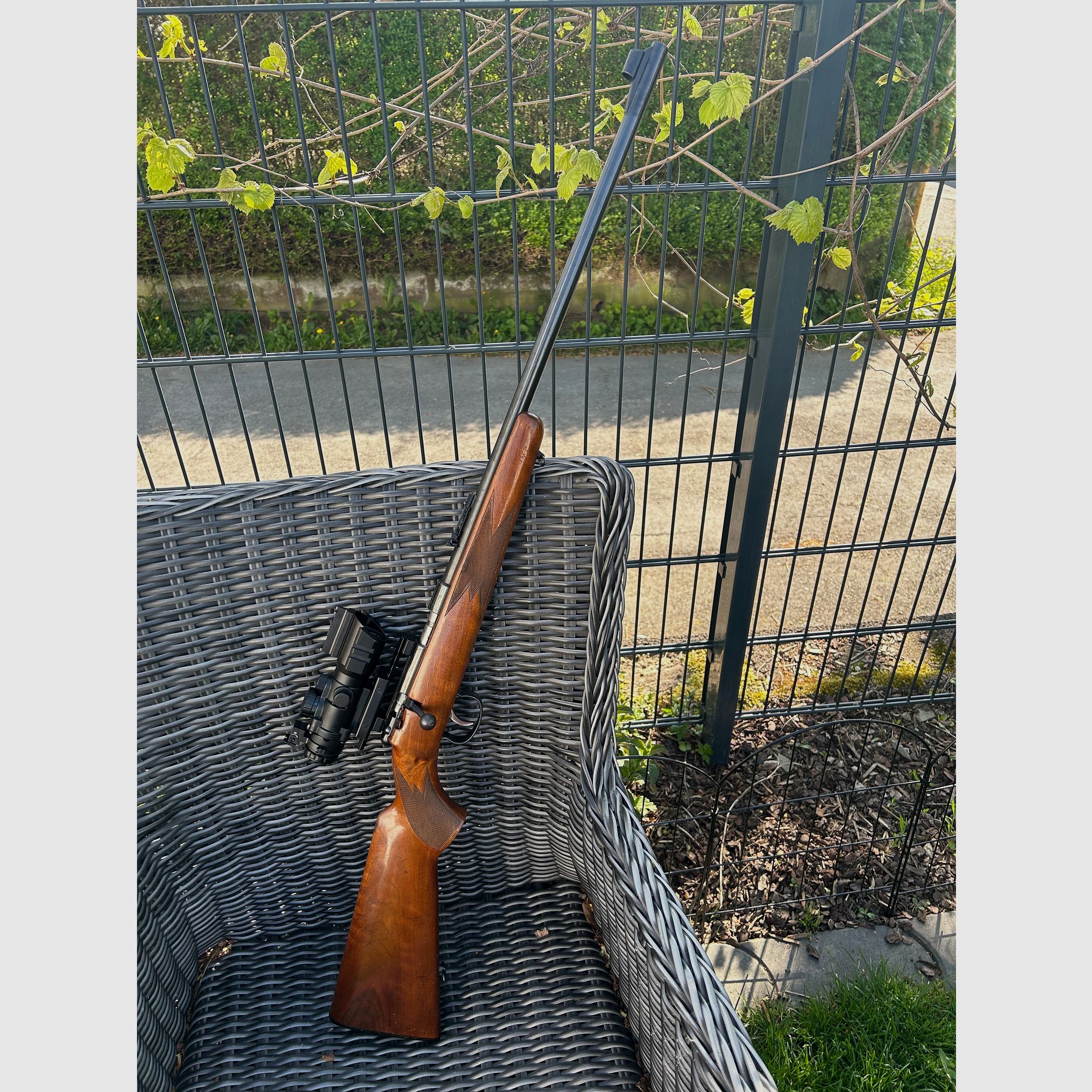 Verkaufe Einzellader Büchse 22lr. Anschütz 