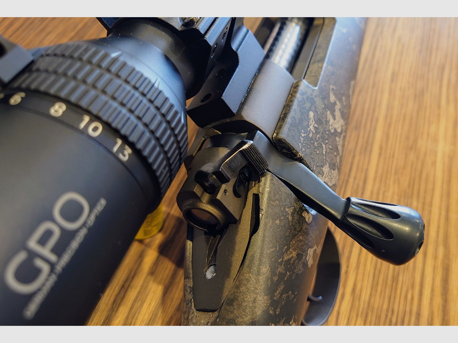 Remington 700 in .300 SAUM - Ultraleichter Carbon Schaft - Timney + Cerakote