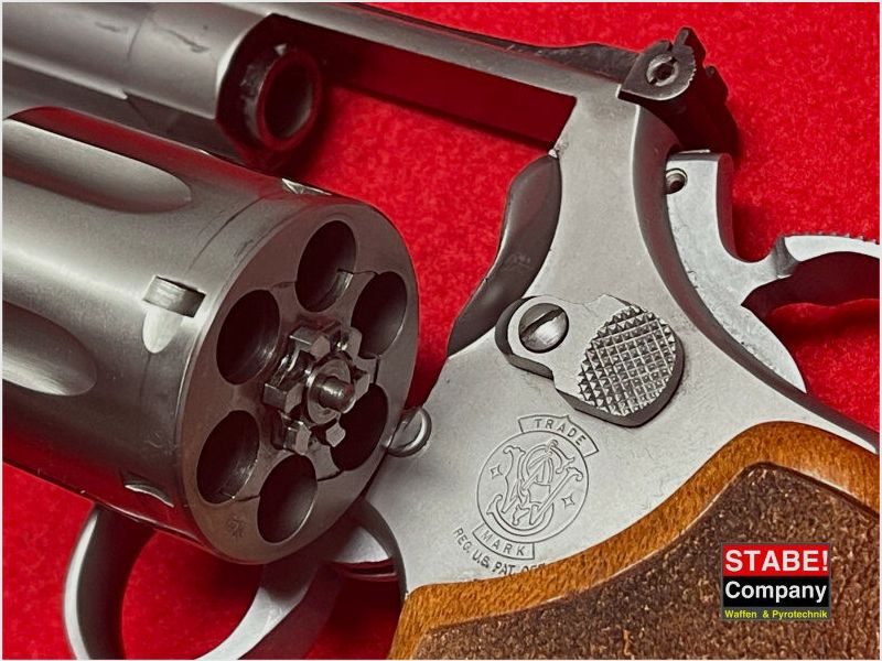 Smith & Wesson 686-3 Target Champion