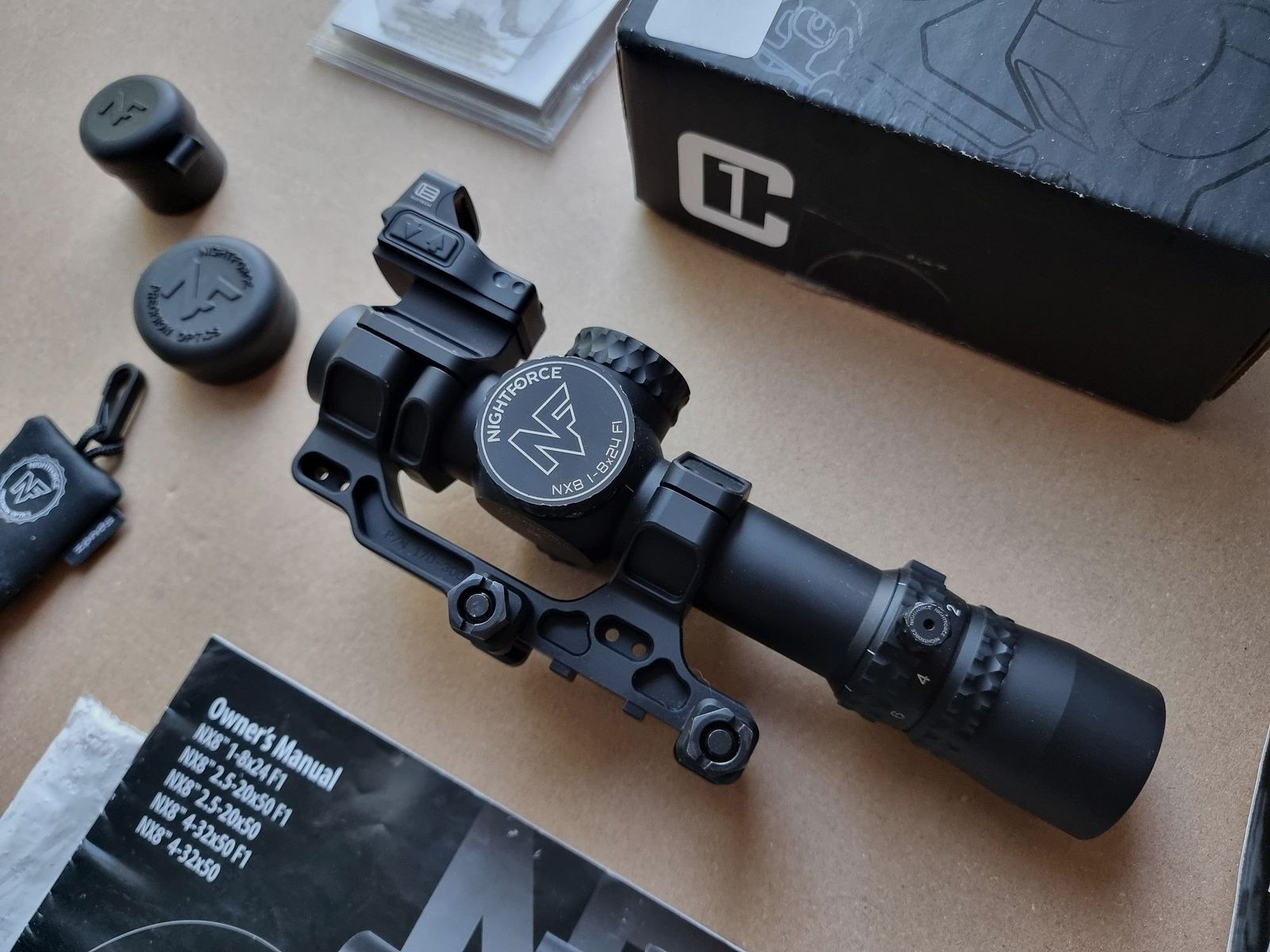 Nachtkraft NX8 1-8x24 MRAD + Eotech EFLX + Badger Ordnance C1 - OPTIEK COMPLEETSET !