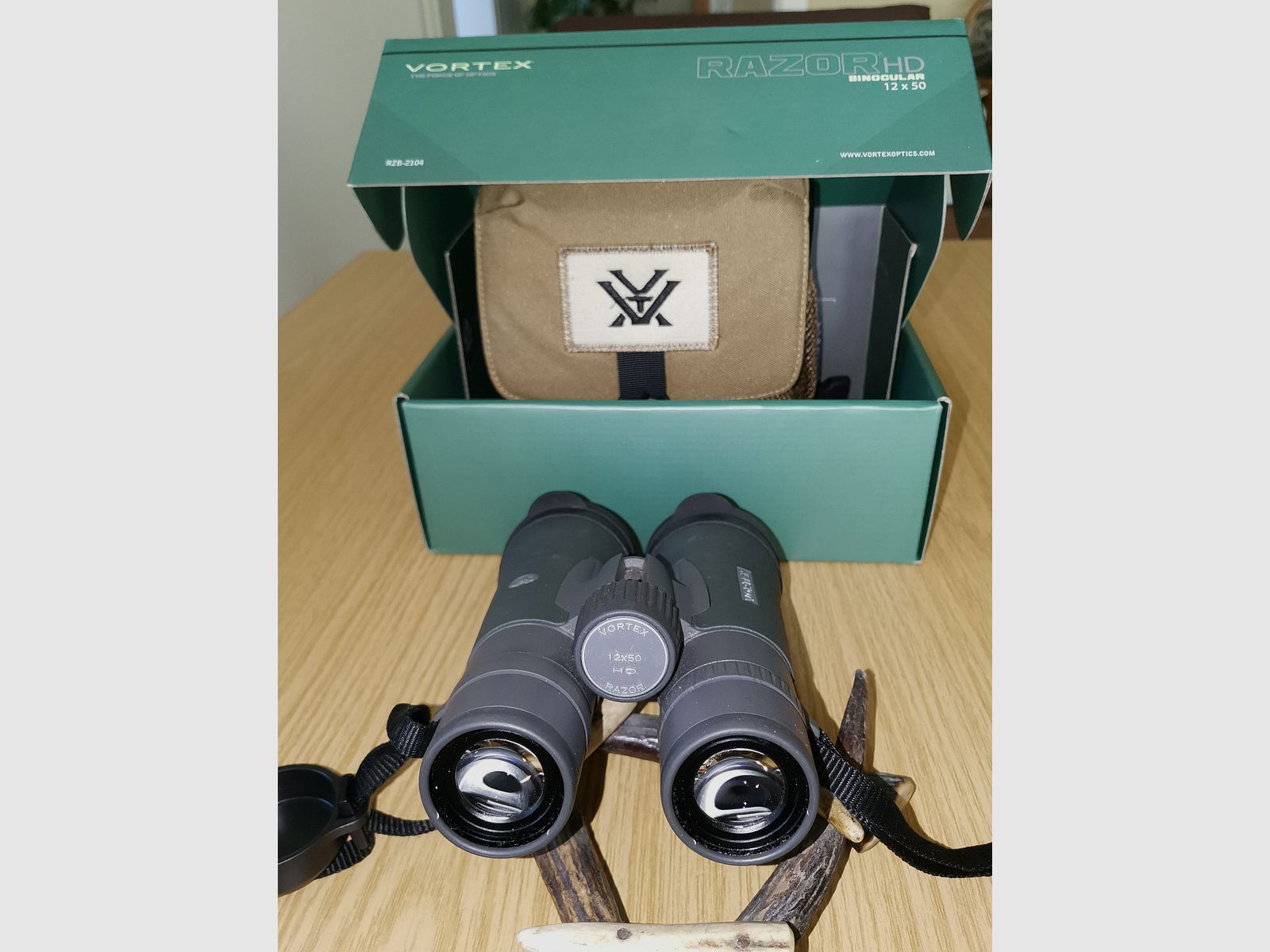 VORTEX Razor HD 12x50