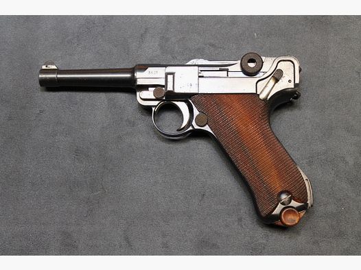 Pistole Luger 08, DWM 1916, Kal. 9mm Luger, nummerngleich in allen Teilen ! Dt. Beschuß ***TOP***