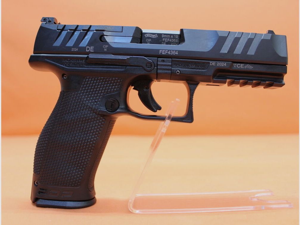 Walther Ha.Pistol 9mm Luger Walther PDP Full Size 4.5" Polygon barrel/ Optics Ready/ (9mm Para/ 9x19)