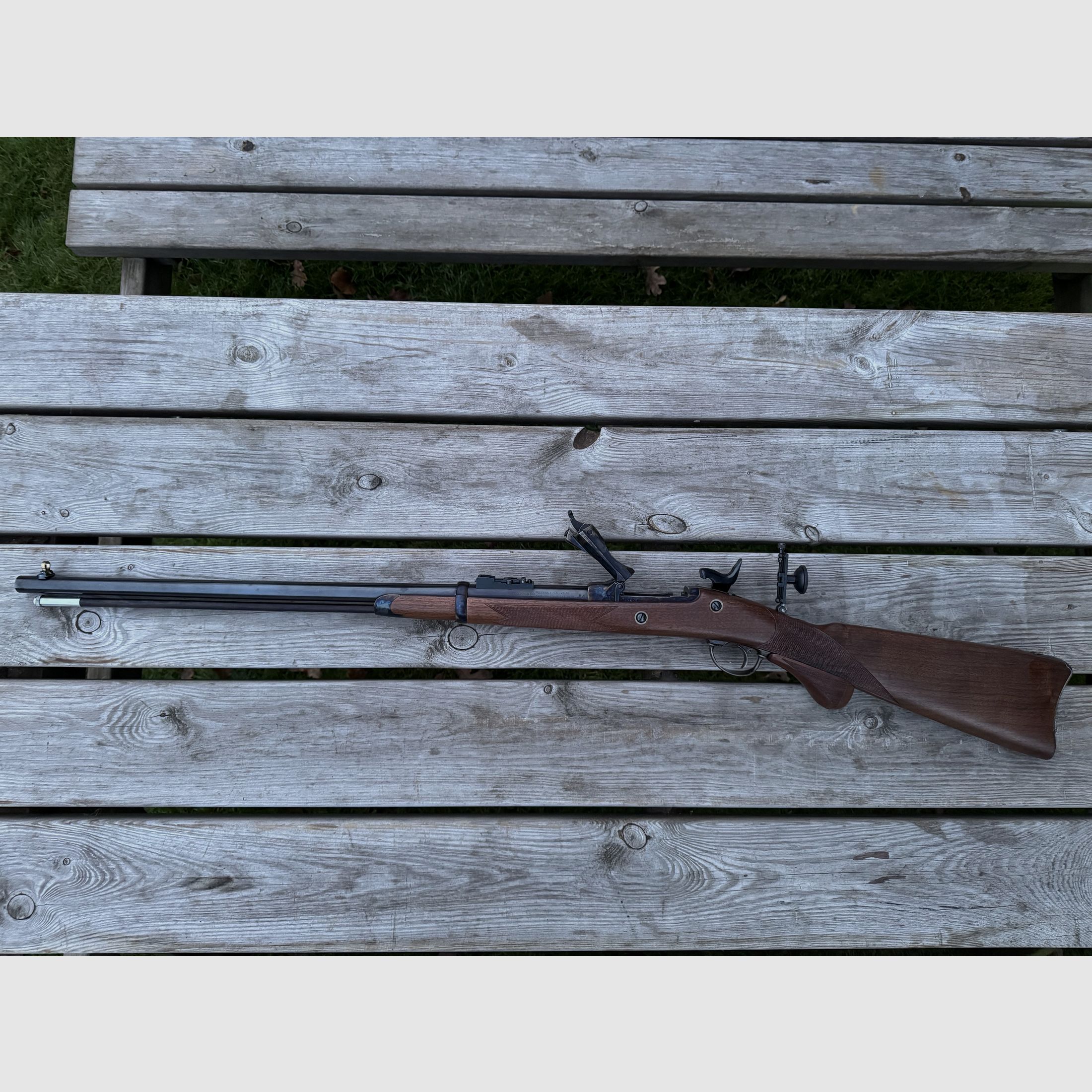 Einzelladerbüchse Pedersoli Officer Trap Door .45-70 Gov.