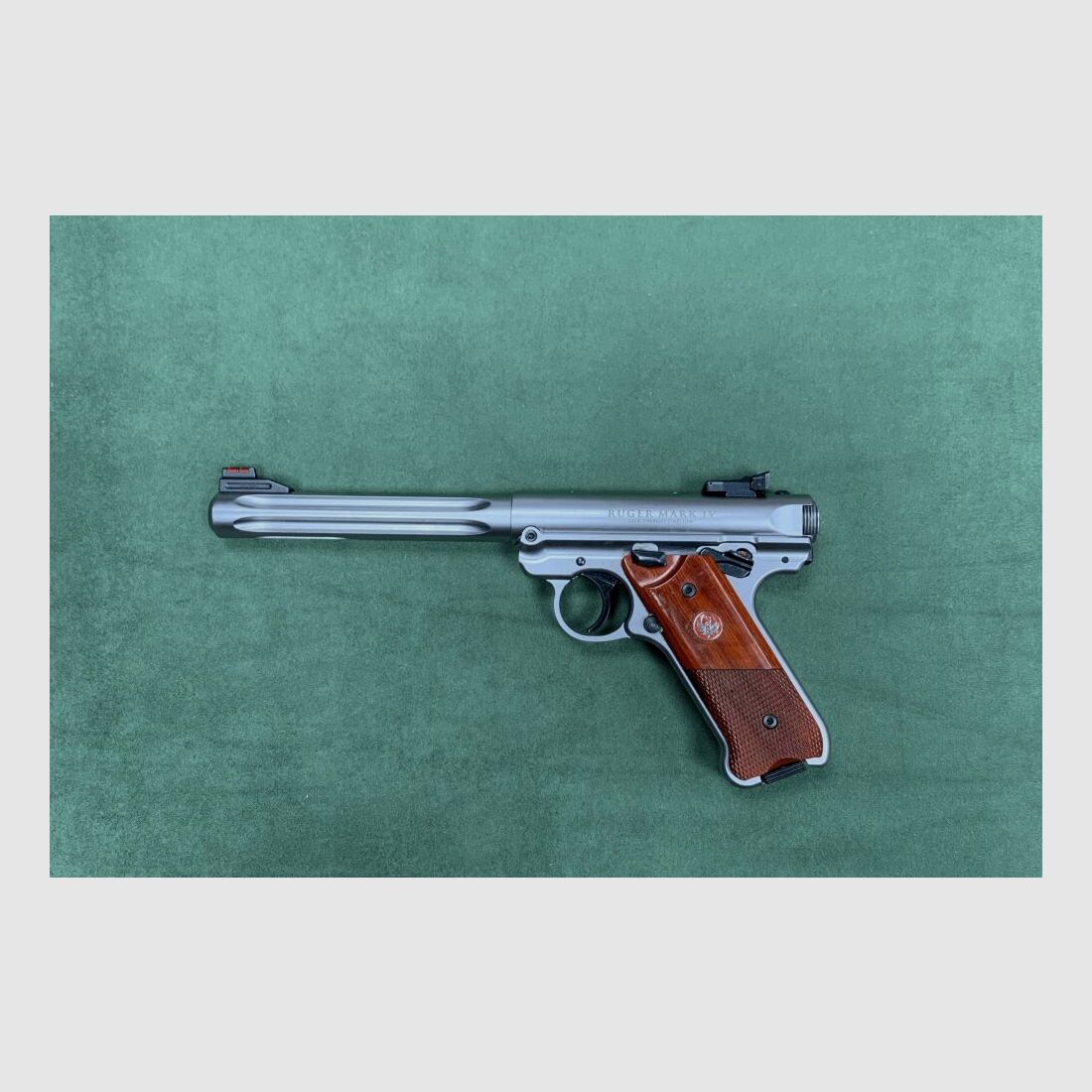 Ruger MK IV Hunter .22lr