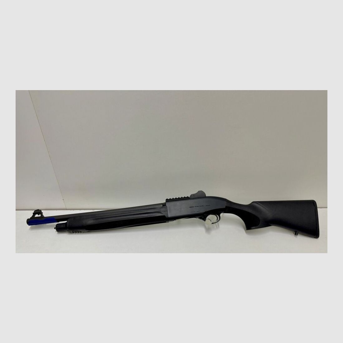 Beretta 1301 Tactical Synthetic Black - Waffen Friedrichs
