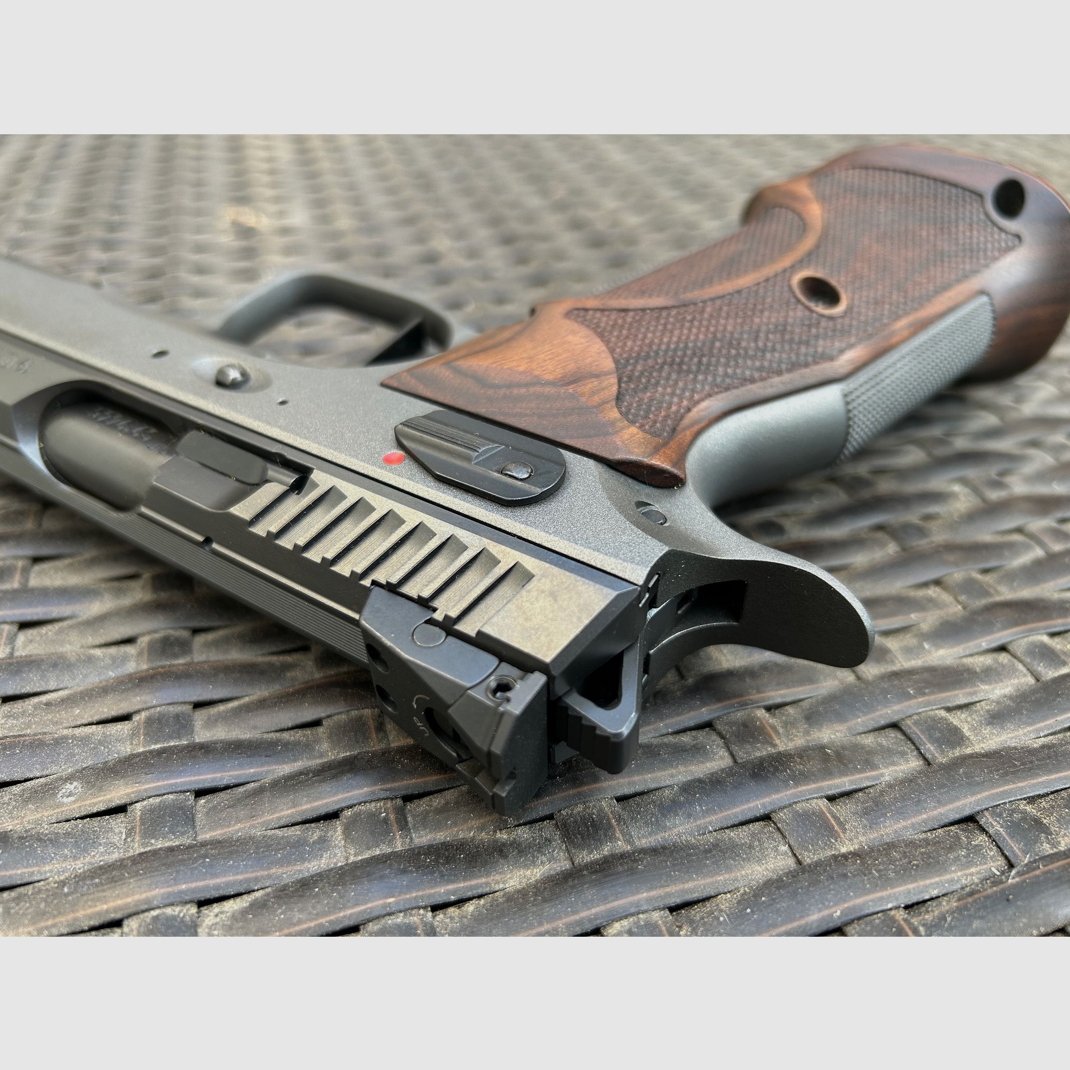 CZ Shadow 2 SA | 5 Magazine | Tuning | Ghost Gürtel | IPSC  Komplettpaket 
