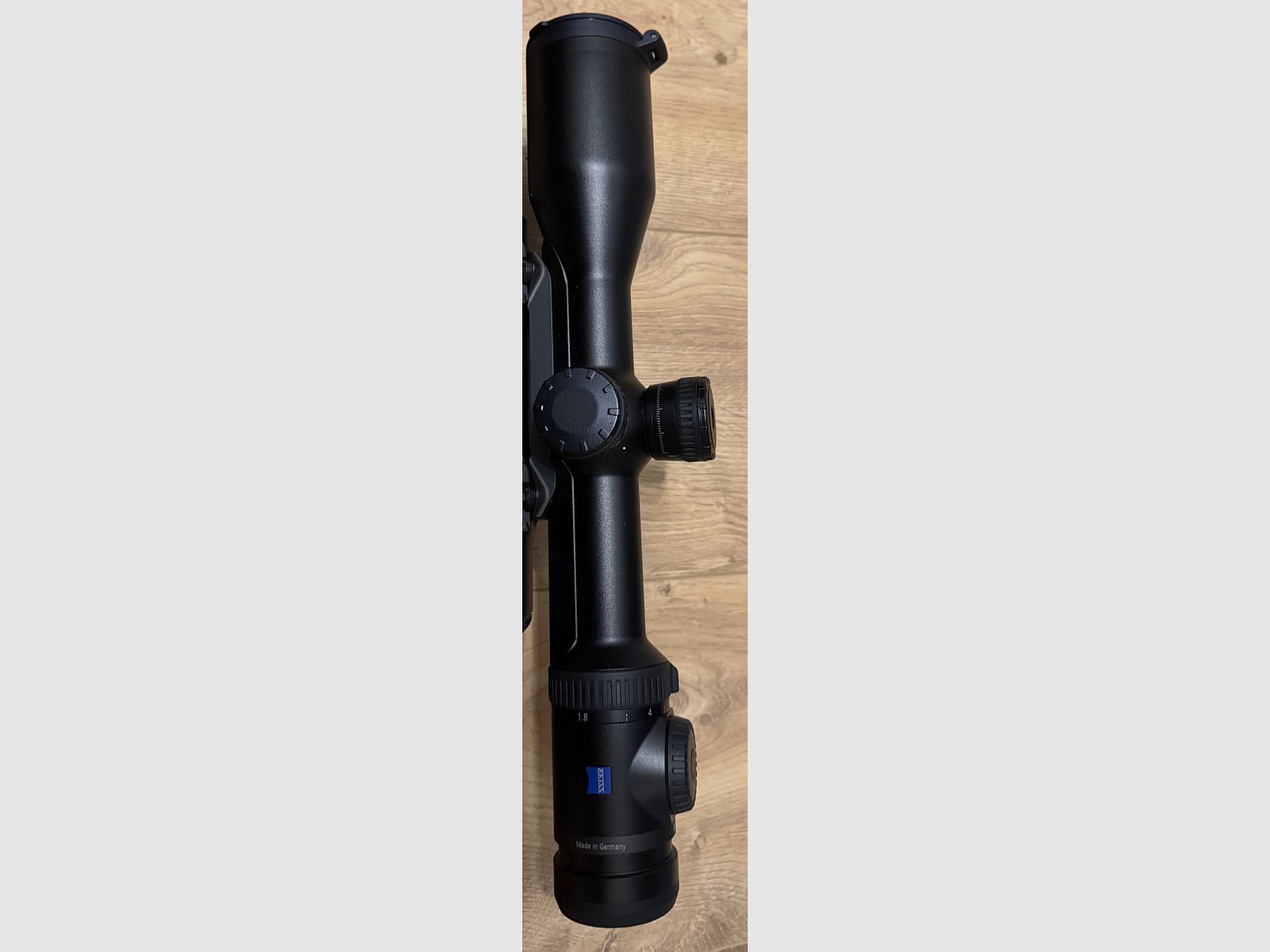 Zielfernrohr Zeiss V8 1,8-14x50 Schiene ASV Flip Cover neuwertig