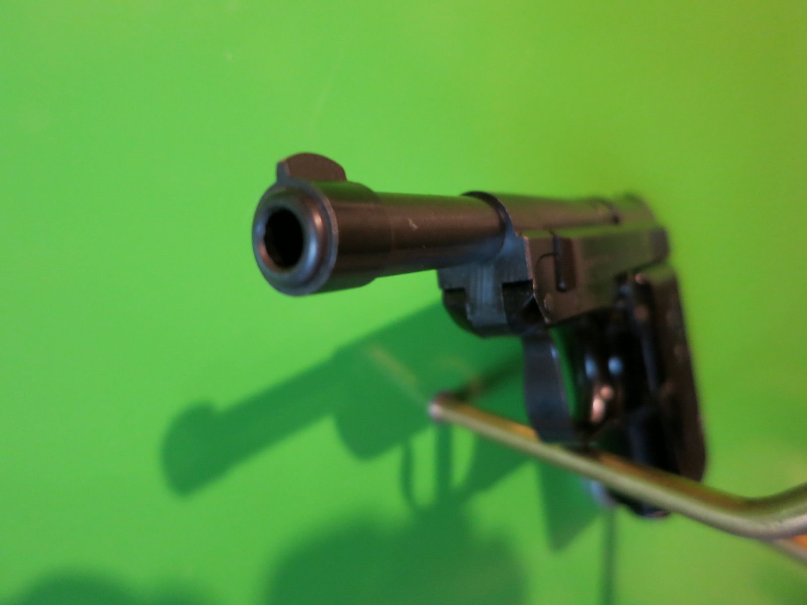 Beretta 950B halbautomatische Kipplauf-Pistole .22 Short       #75-, Bild 7 von 8
