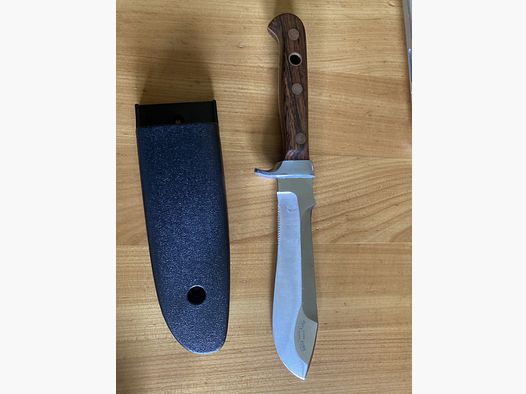 Couteau automatique Puma 6390 comme White Hunter