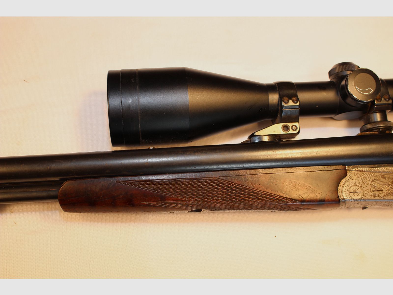 Merkel Drilling im Kaliber 8x57IRS und 12/70.