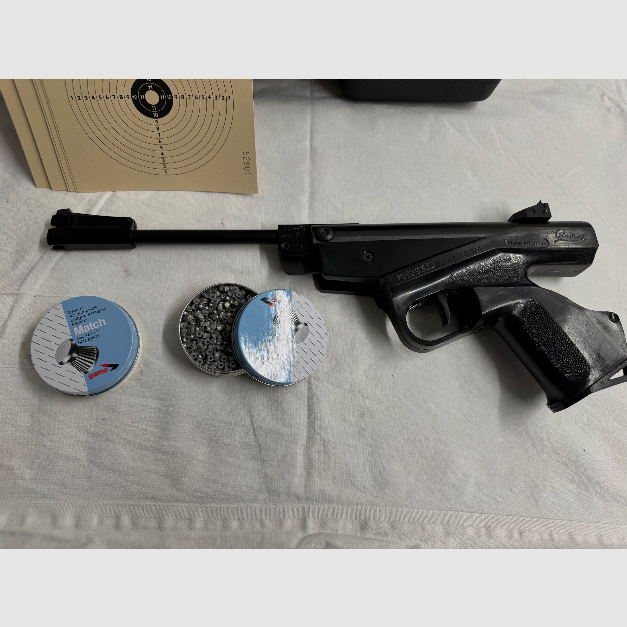 Baikal air pistol MP-53M, caliber 4.5 mm with ammunition