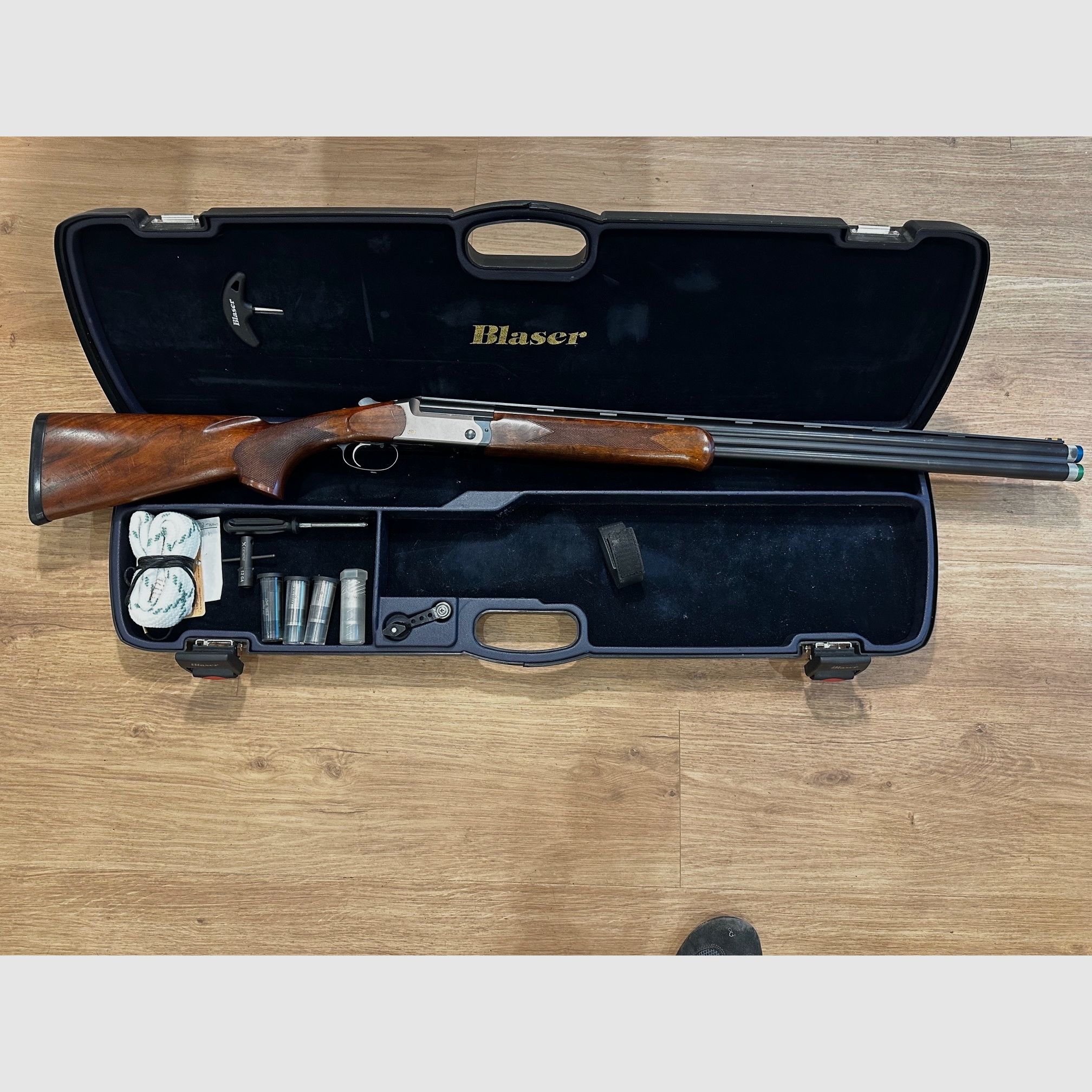 Blaser F3 over-and-under shotgun / over-and-under double shotgun 12/76
