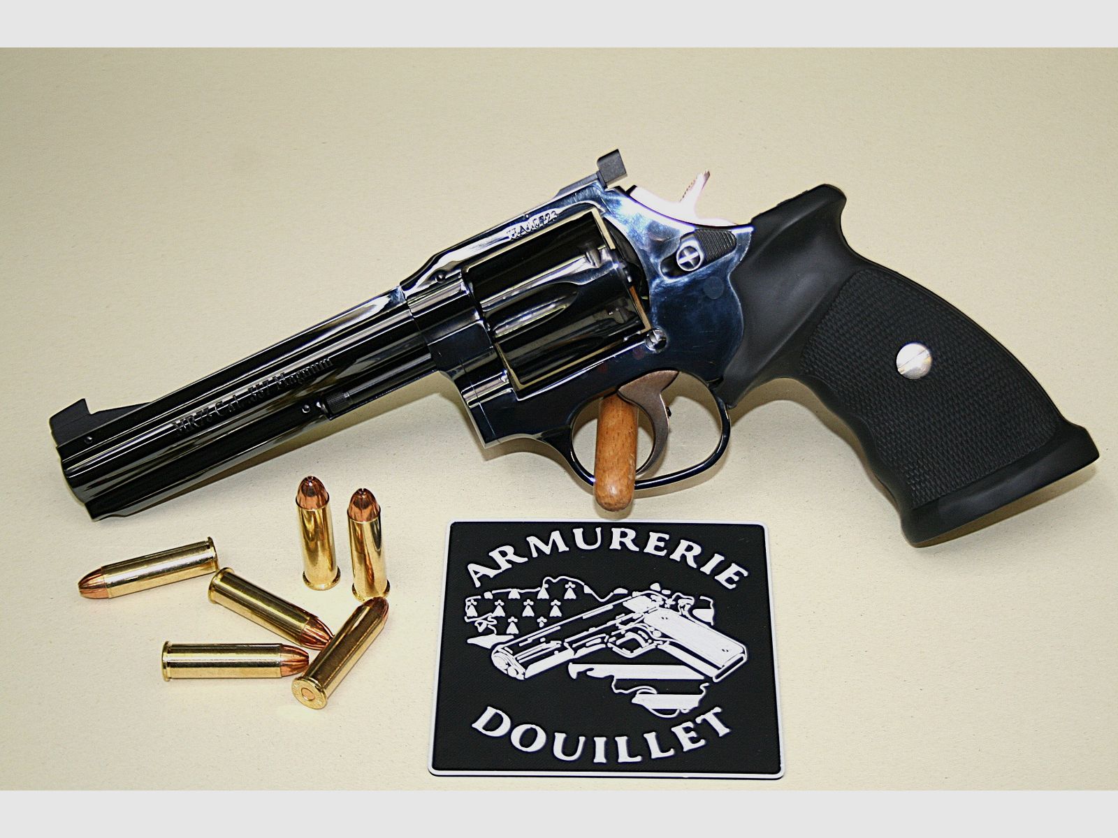 Revolver MANURHIN MR73 Sport / 5&Prime;1/4 – .38SP/ .357MAG, image 1 sur 14