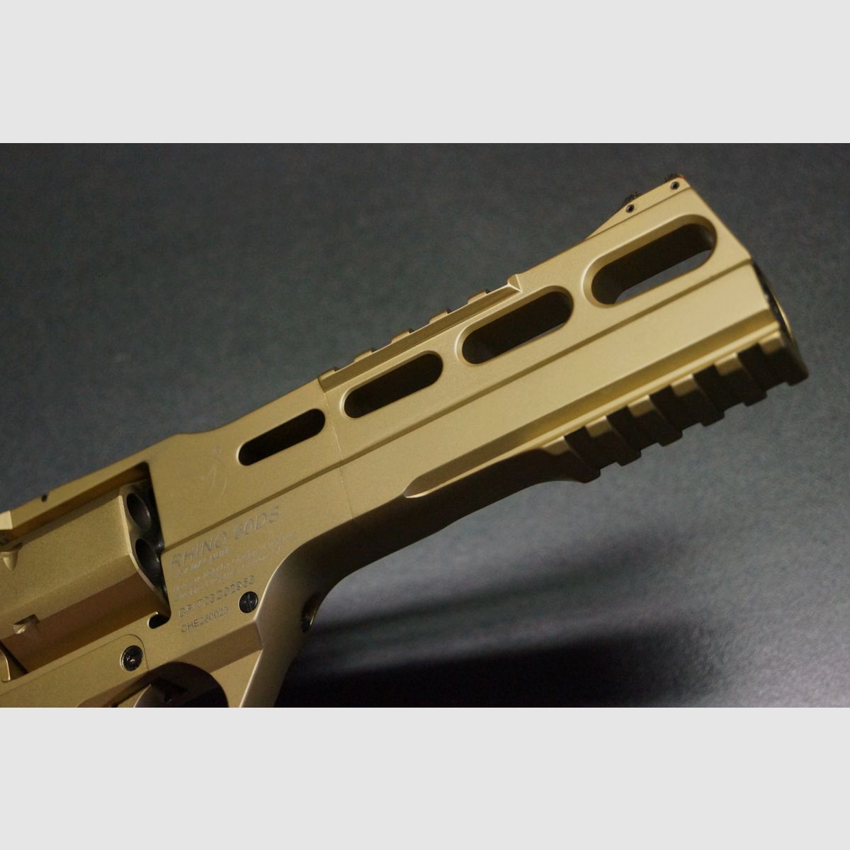 Chiappa Rhino 60DS Gold, immagine 2 di 6