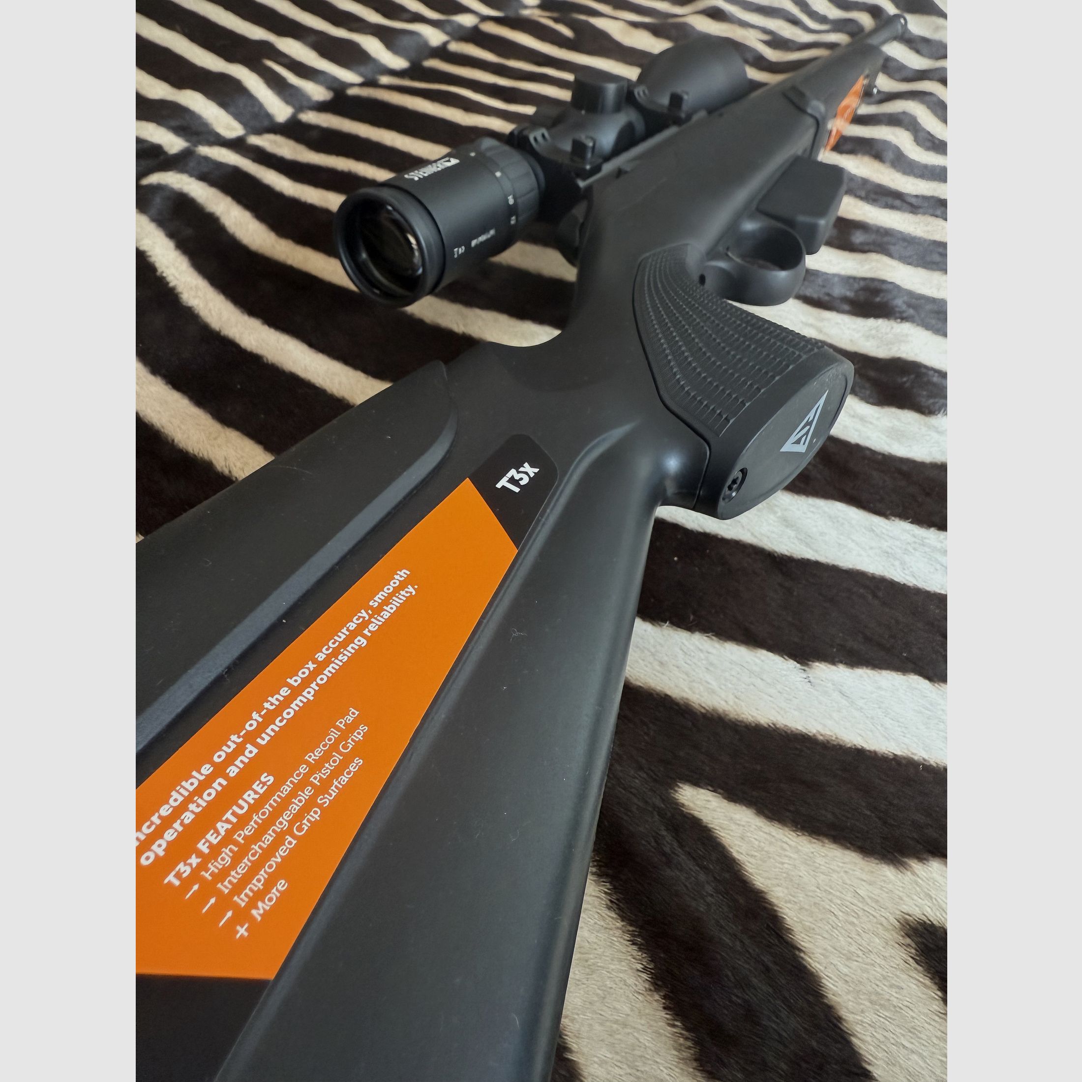 TIKKA T3x VARMINT .308 Win. LINKSSYSTEM STEINER RANGER 3-12 x 56