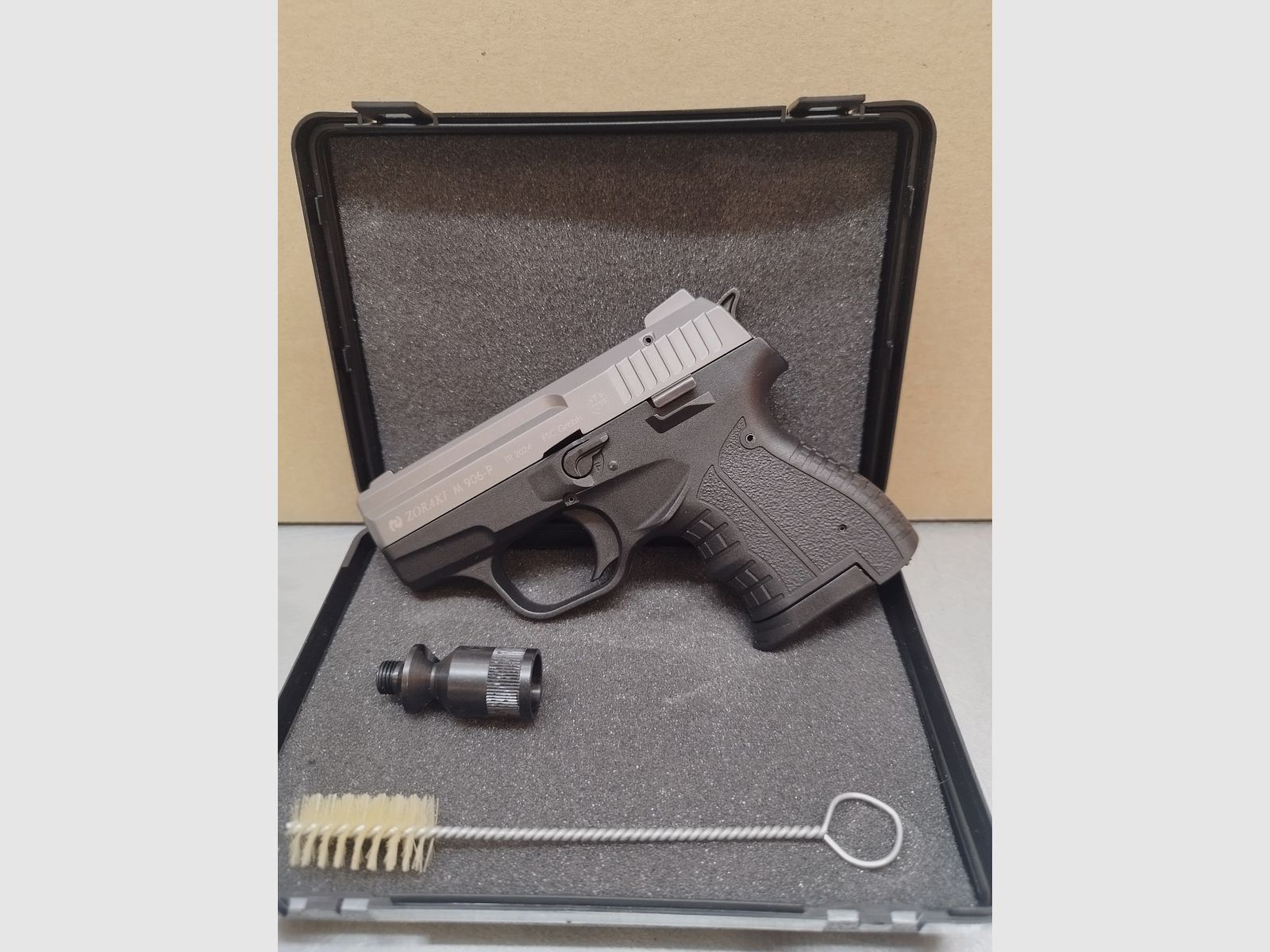 Zoraki 906 blank firing pistol 9mm titanium finish !!New item!!