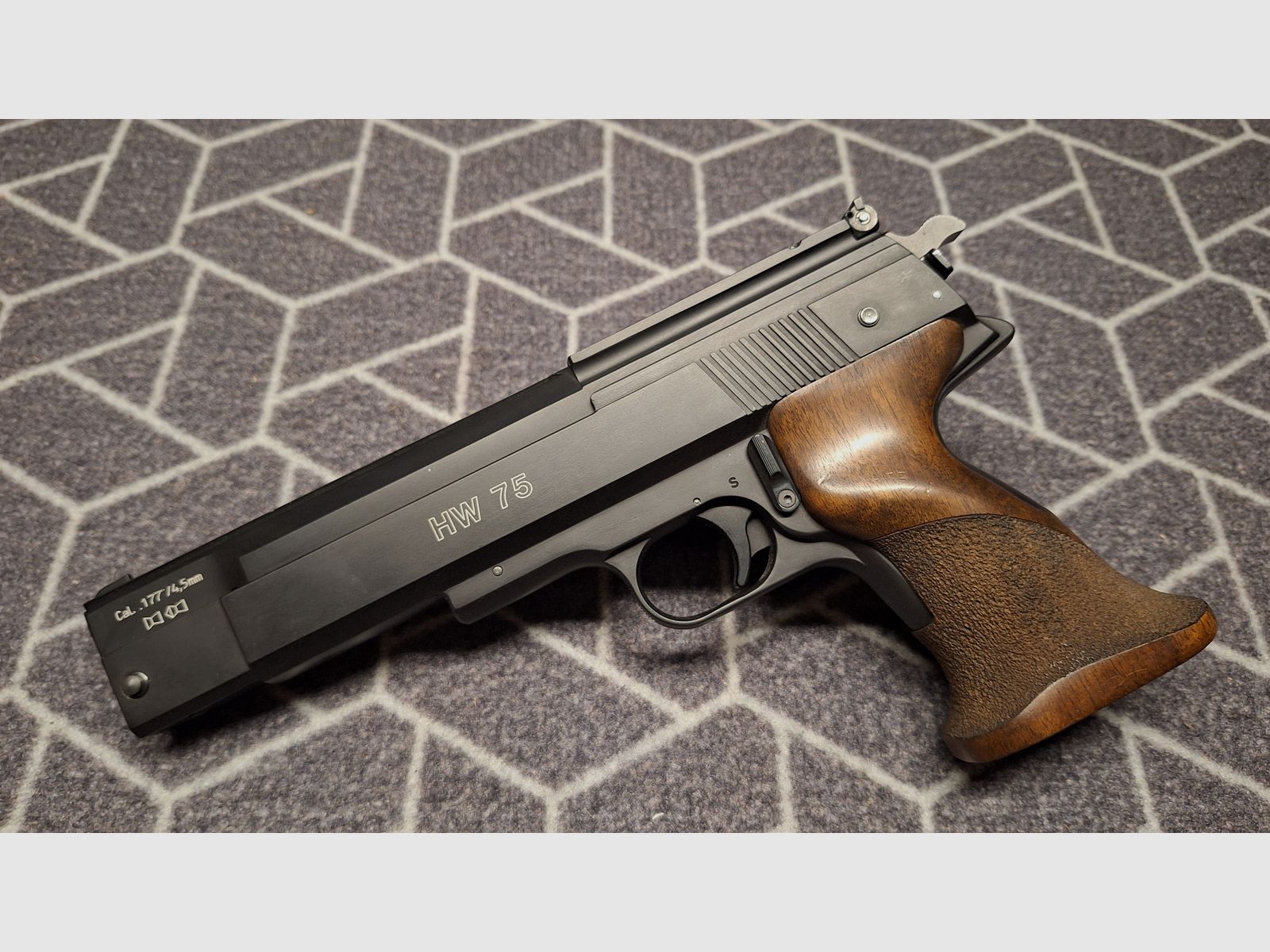 Weihrauch HW 75 Match caliber 4.5 mm - as new!