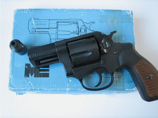 ME38 Compact Schreckschussrevolver Kaliber 9 mm R.K. brüniert Holzoptik Schreckschuss 