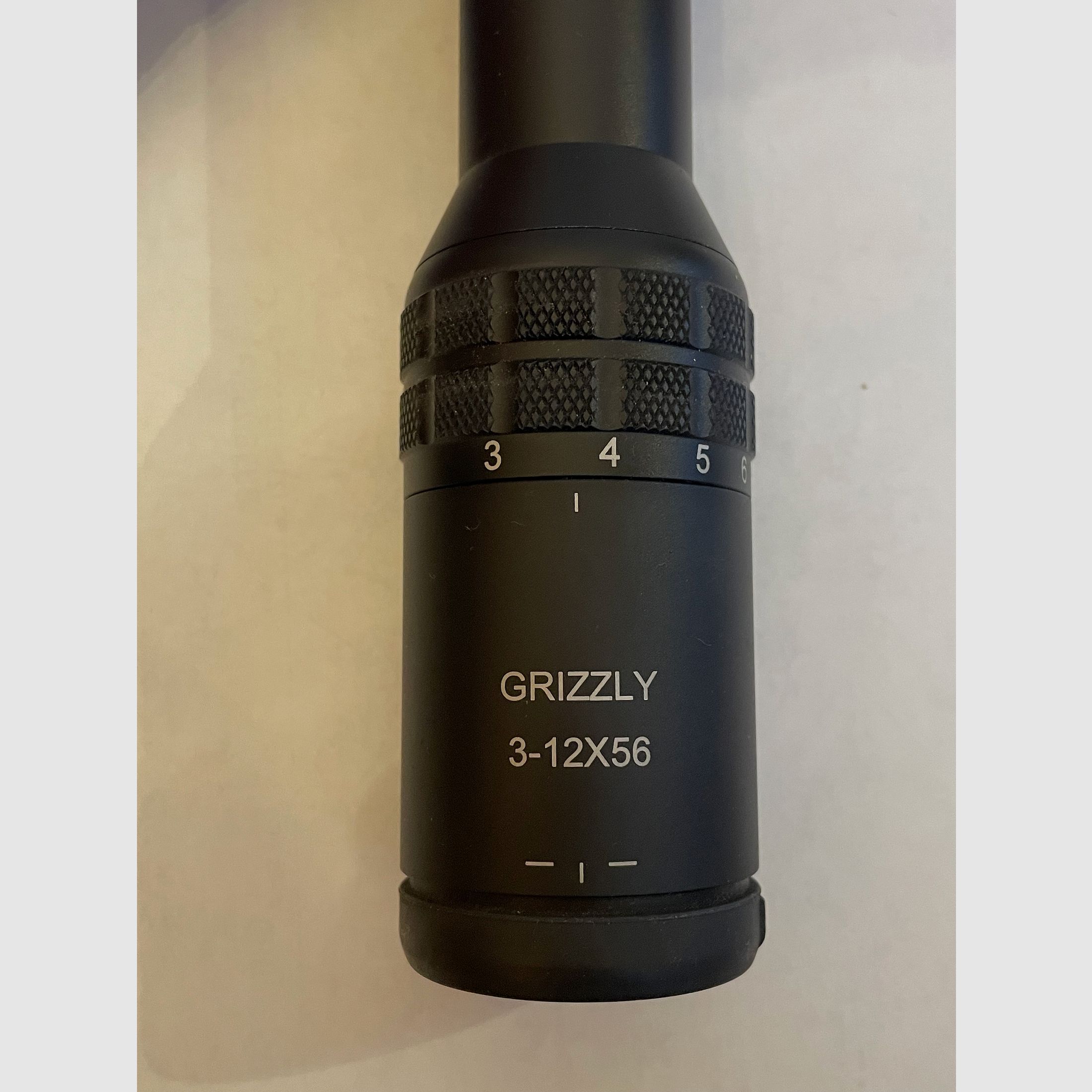 Vector Optics Grizzly 3–12x56 Zielfernrohr – Leuchtabsehen