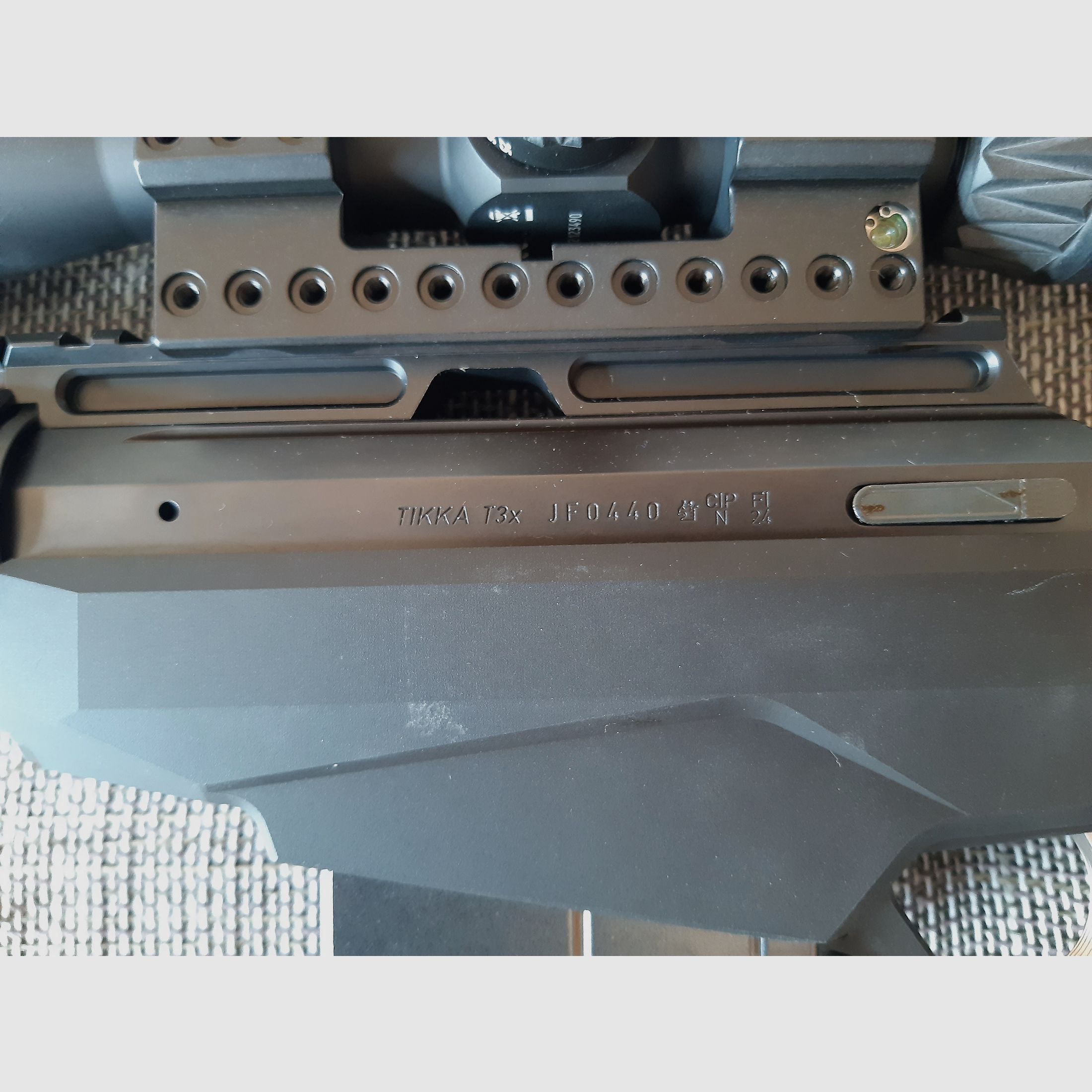 Tikka t3x Tact a1, długość lufy 61 cm, jak nowa, dostępna od zaraz w tym 228 strzałów Geco Tac .308 Win.