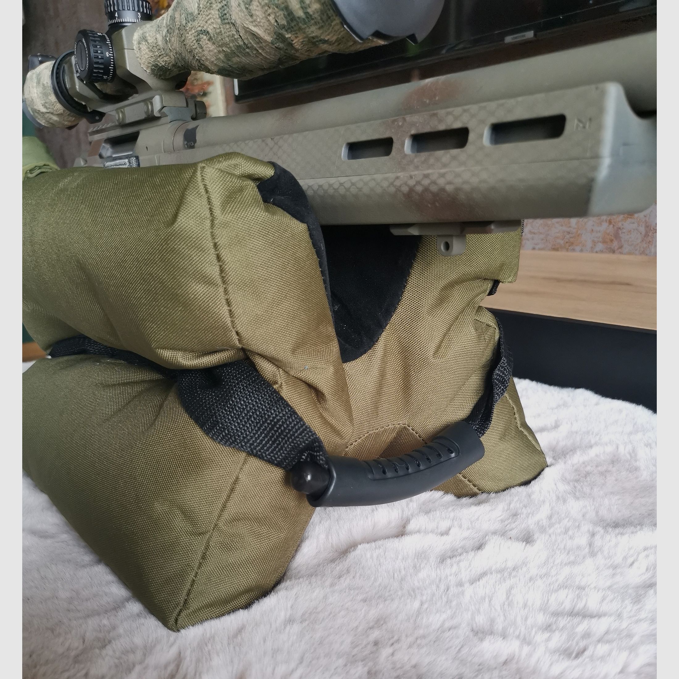 XXL Gewehrauflage oliv Einschießhilfe Schießkissen Schießauflage Waffenauflage Einschießbock Bench R