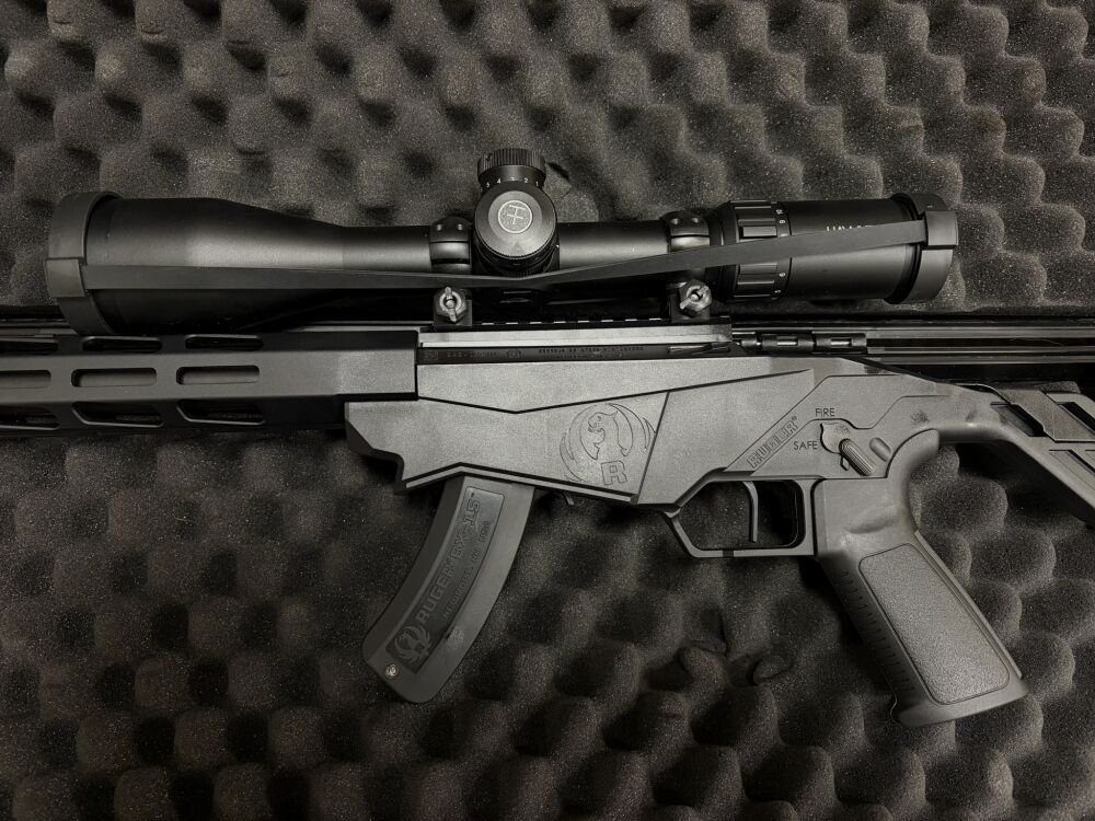 Ruger Precision Rimfire, cal. 22lr, schwarz mit Hawke Vantage 30 WA SF IR 4-16x50 #14295 und Timney Matchabzug