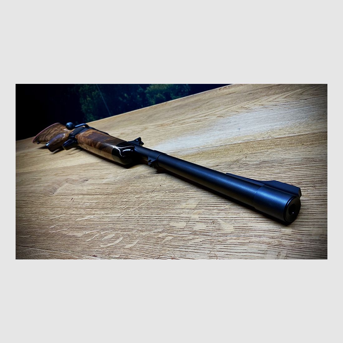 Blaser R8 Kilombero / HK 7 / Kal. .375 H. & H. Mag. / Offene Visierung / Kickstop / TRAUMWAFFE