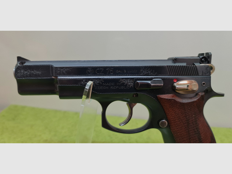 CZ 75 LUXUS in 9mm Luger sehr selten top top