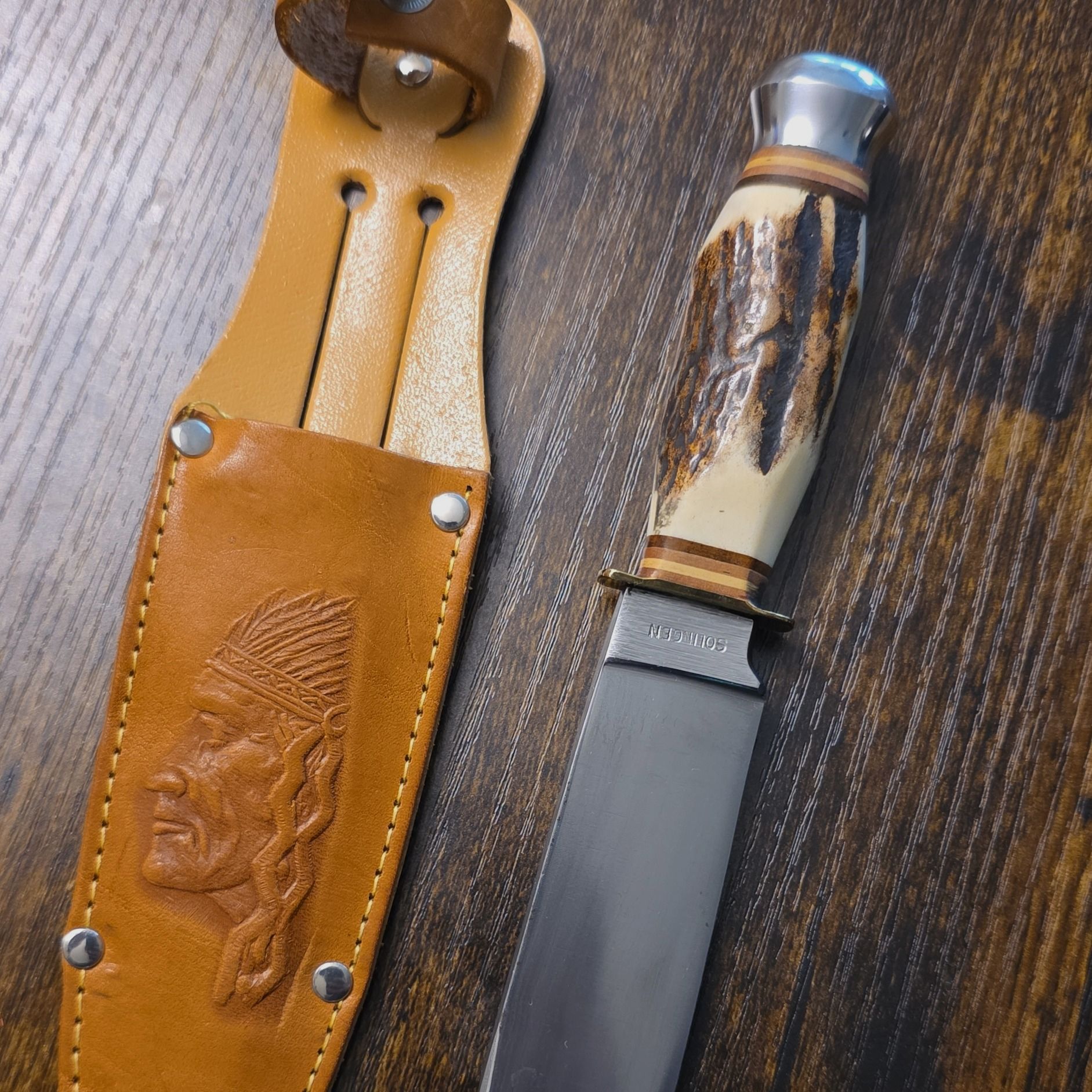 Cuchillo de caza Solingen con mango de asta de ciervo acero inoxidable Drop-Point 10,1–13 cm + funda