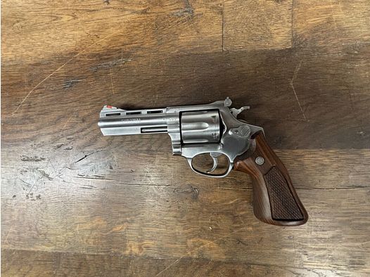 AMADEO ROSSI %.A SAO LEOPOLDO R.S.