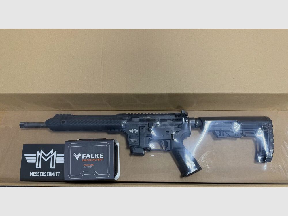 Messerschmitt AR15-9 12,5" schwarz mit Falke CMS CMS Rotpunktvisier / Red Dot