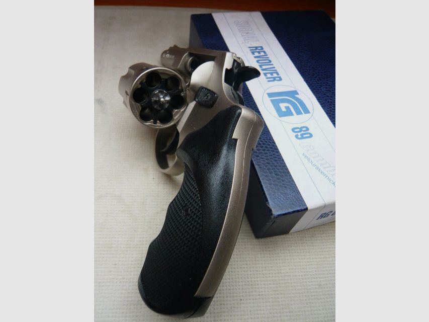 Alter Revolver Röhm RG 89 cal. 9mmK