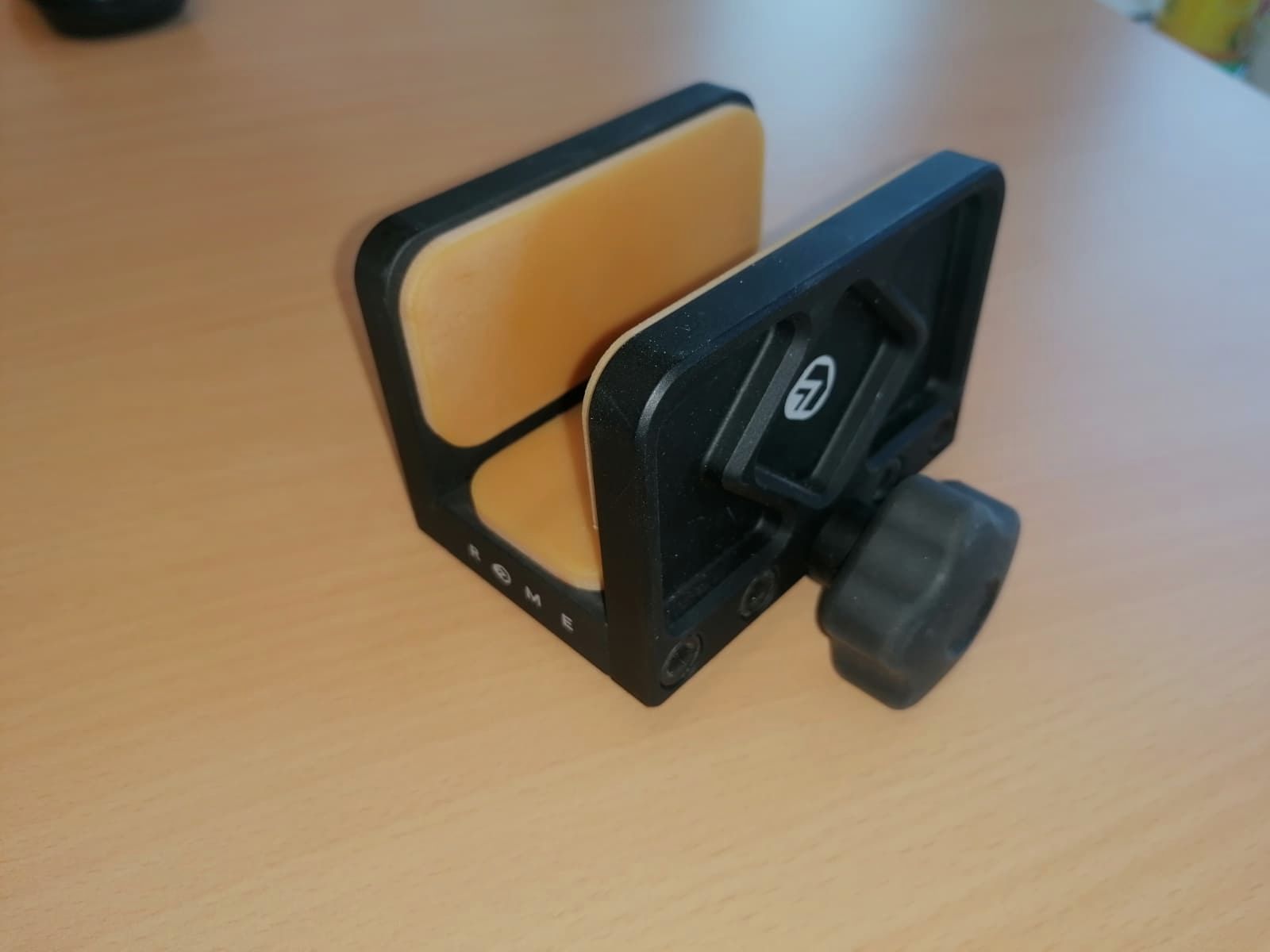 ROME Tripod Saddle Gewehrauflage für Stativ