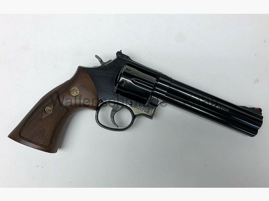 Smith & Wesson 586-8