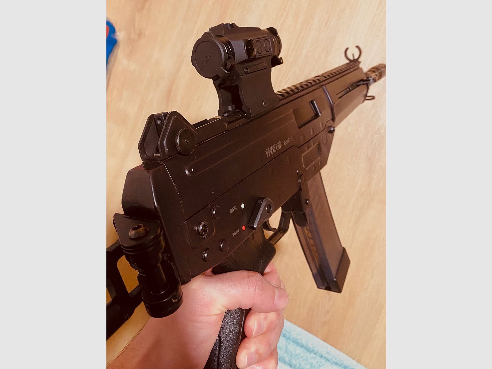 Kolarms Phoenix  (9mm Luger Pistolenkarabiner) mit Holosun HS503