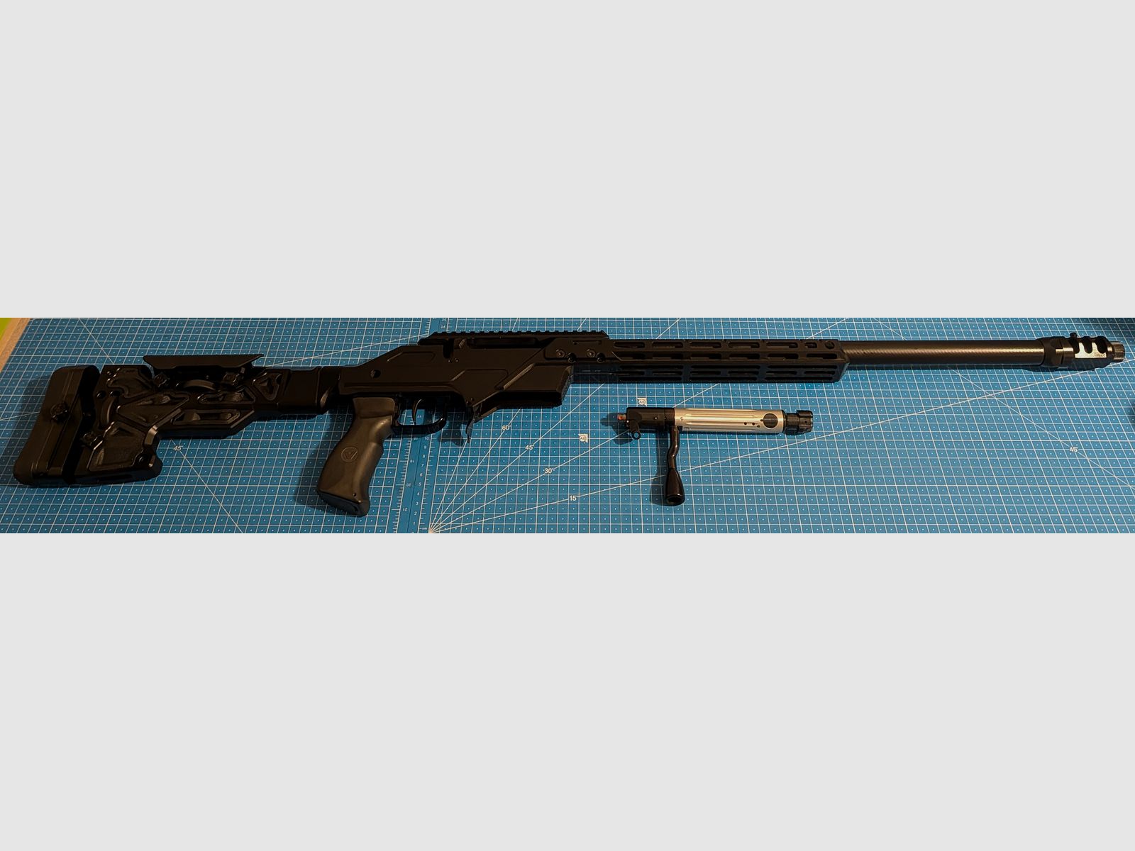 Voere Alpha 3 (.308 Win) | Carabine de précision à verrou avec crosse MDT & accessoires