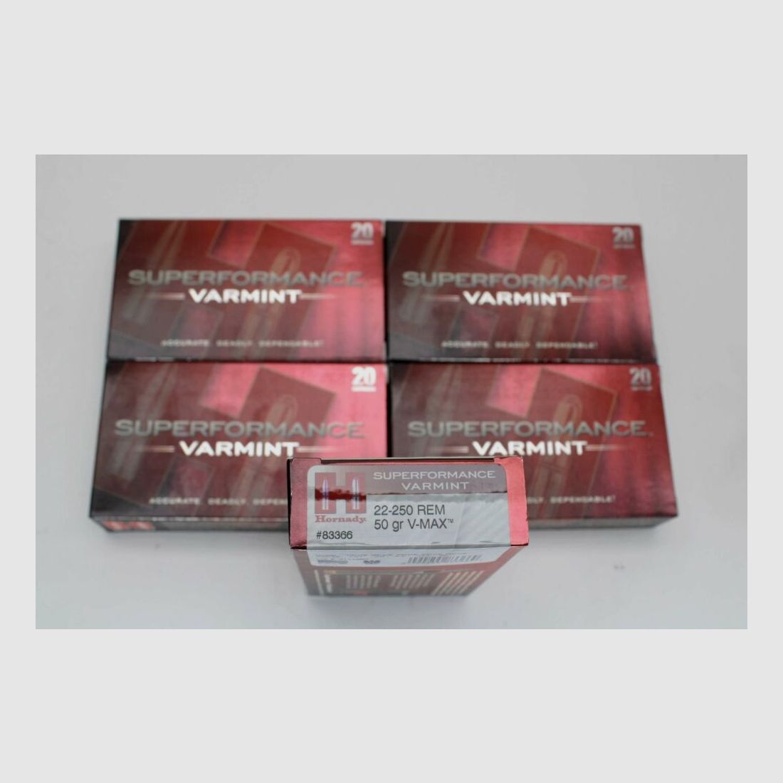 100 Schuß Hornady .22-250 Rem Superperformace Varmint mit 50gr. V-MAX #8336