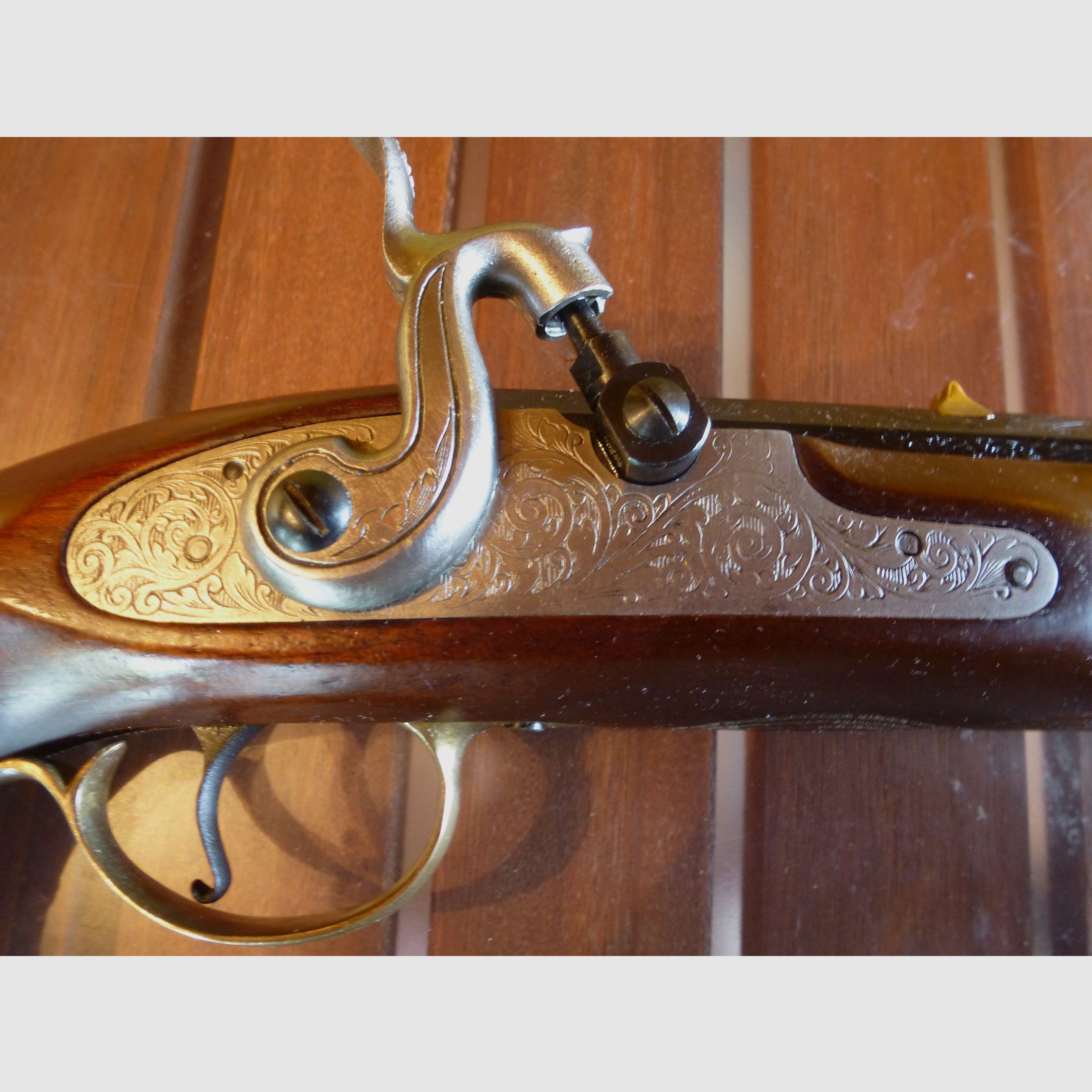 Pistolet à percussion Bounty - reproduction Petersoli