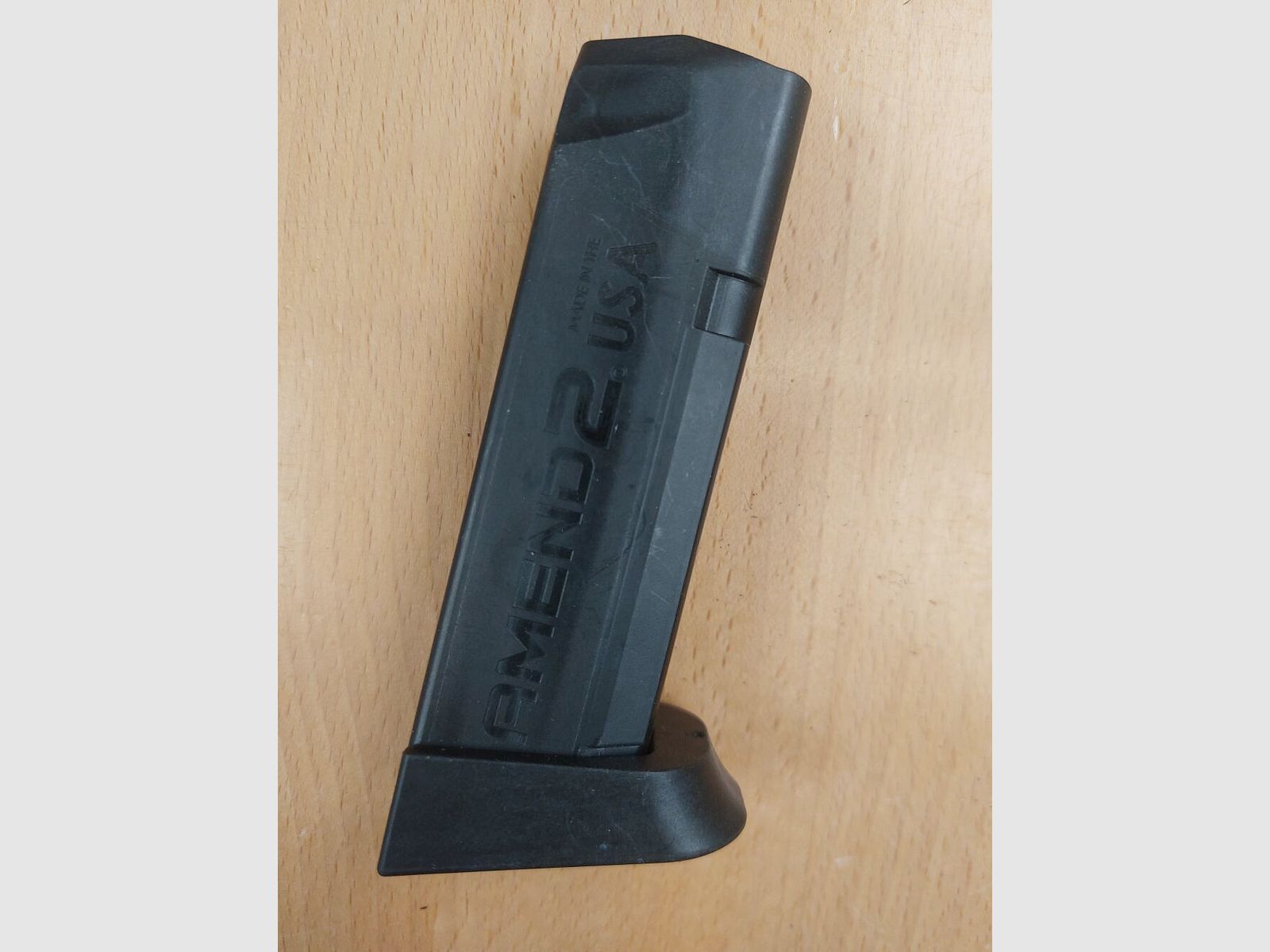 AMEND 2 Glock, M19