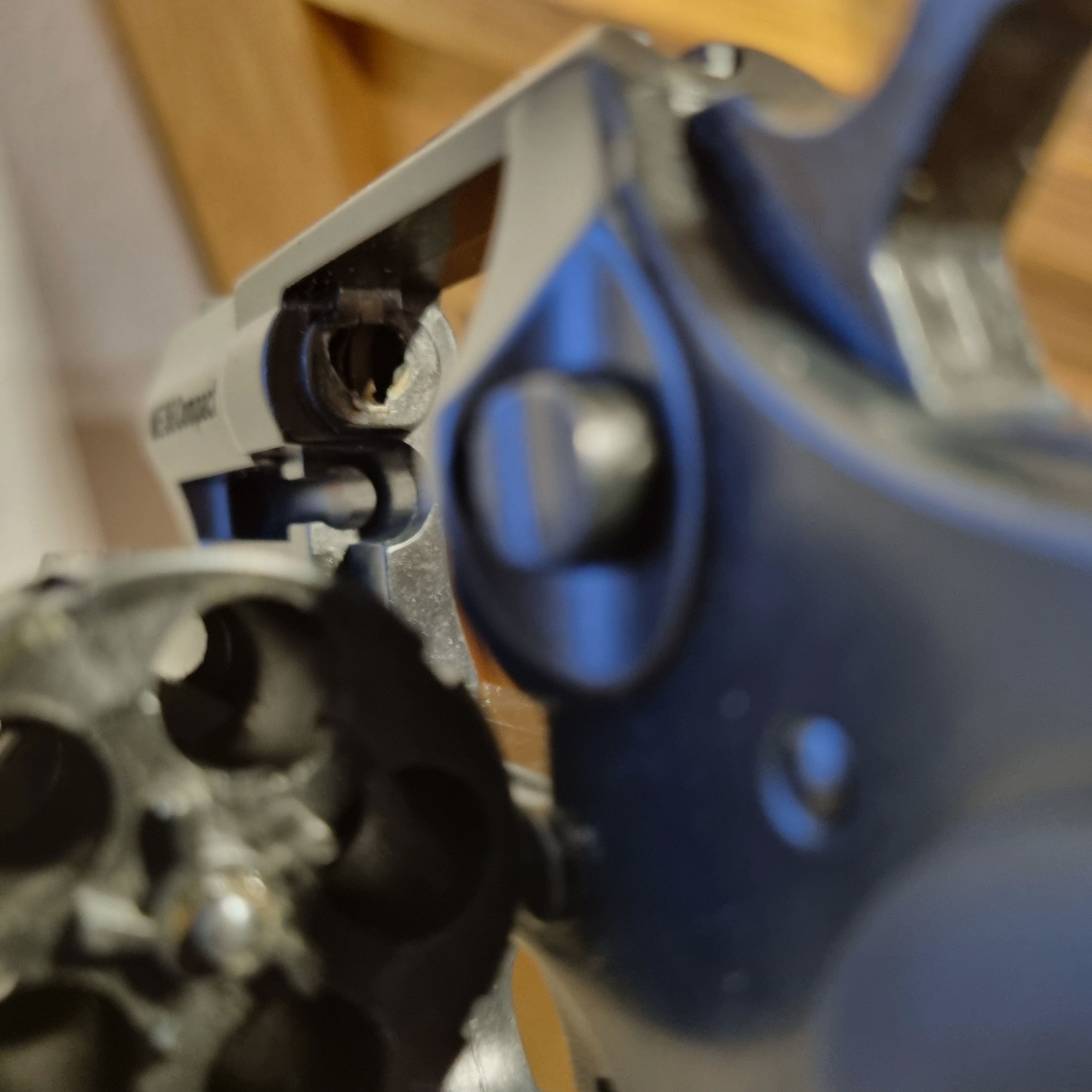 ME38 Compact, zzgl. 50 Schuss, PTB 797, alte Ausführung.