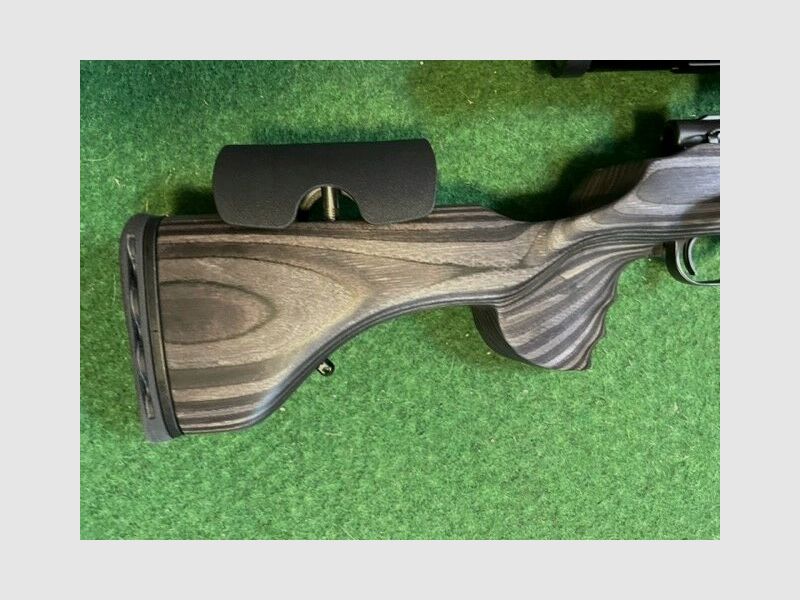 HOWA Custom Calcio Sinistro HOWA BA 1500 Hunter Long Action