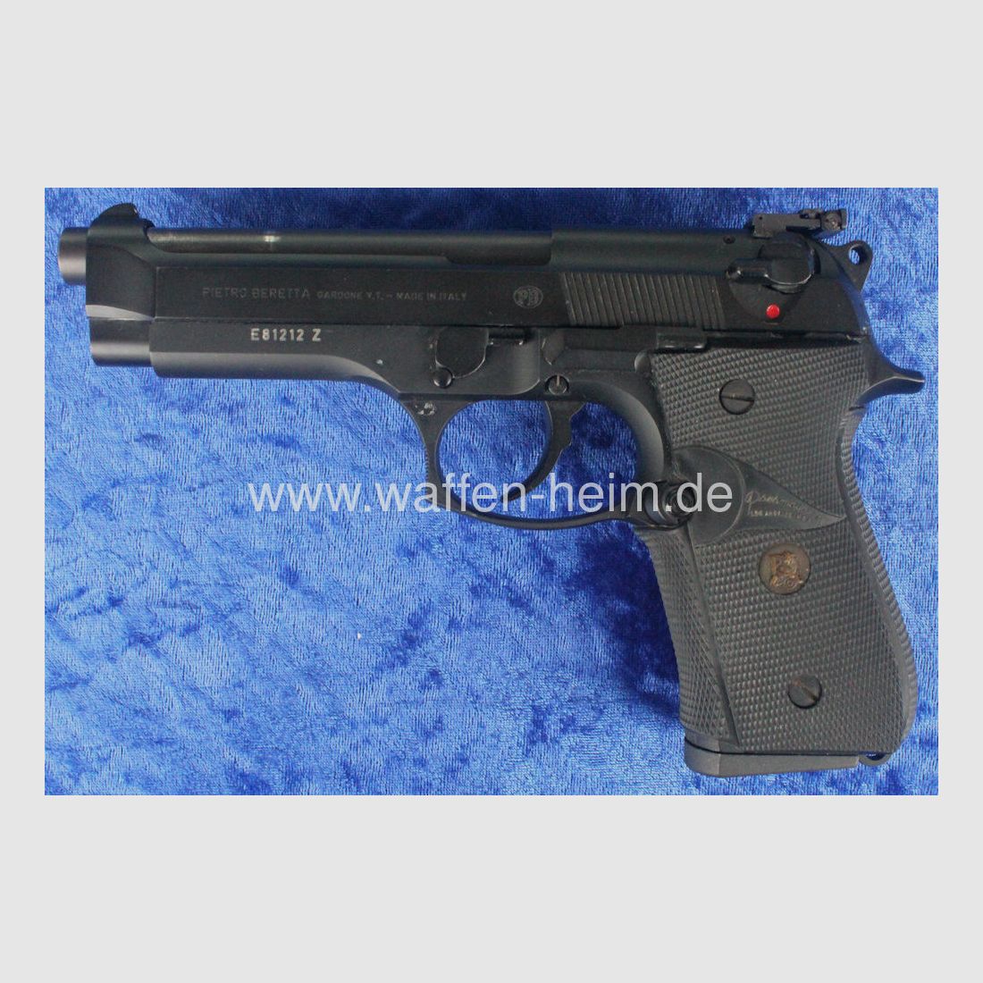 Beretta 92 FS, immagine 1 di 2