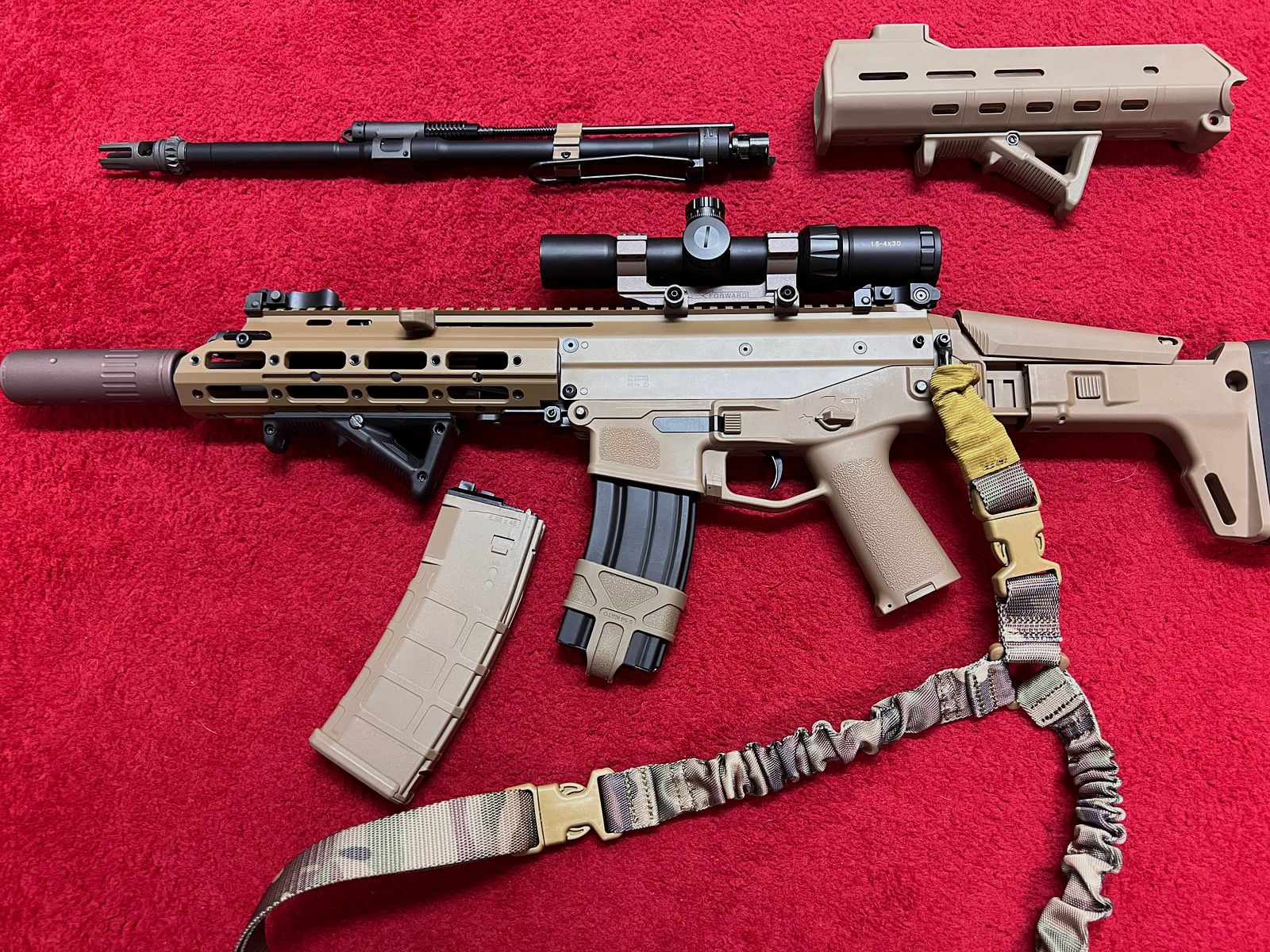 Wei-ETech MSK Masada Open Bolt GBB 6mm BB in Tan with accessories and interchangeable system
