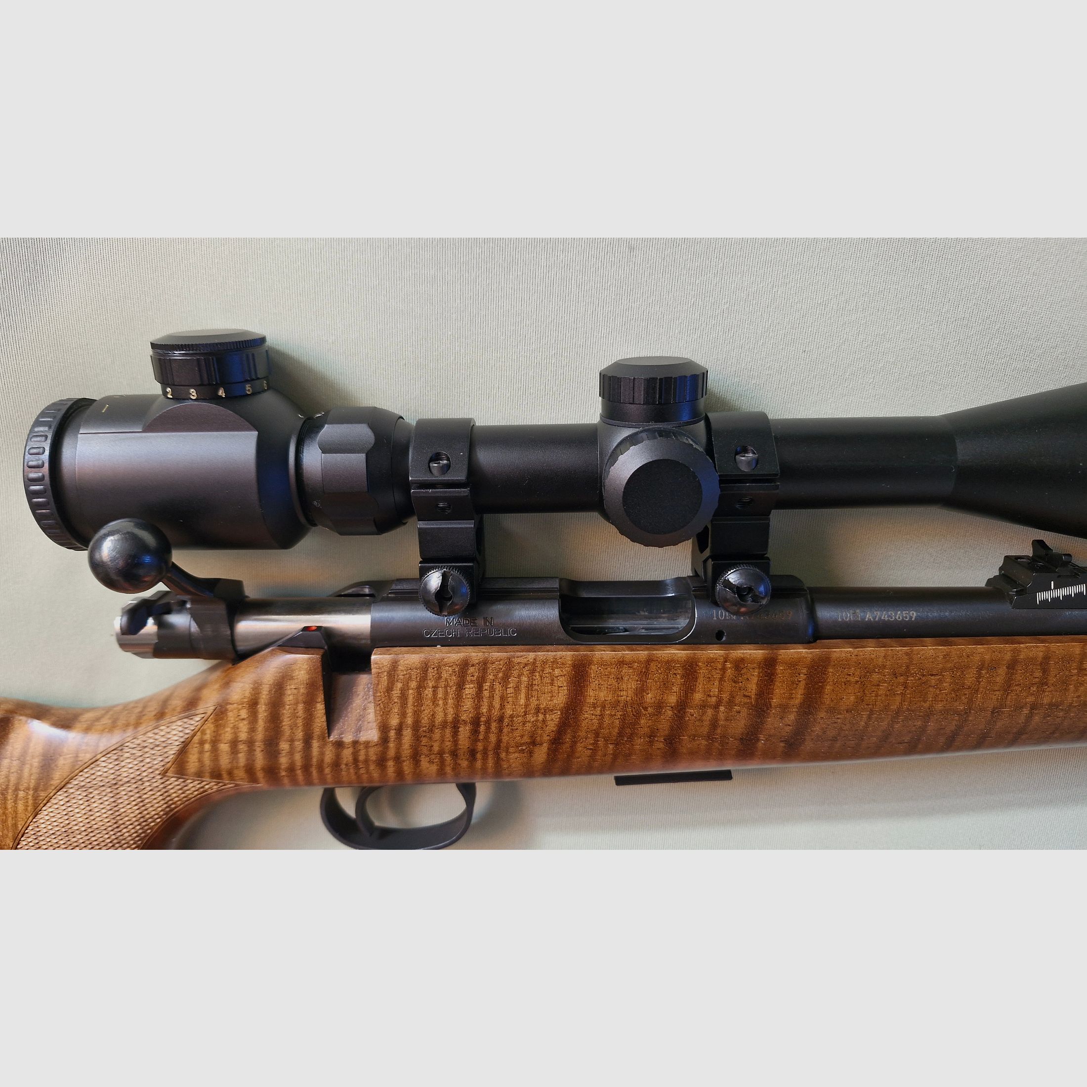 KK bolt-action rifle CZ ZKM 455 Luxus .22lfb with scope (red dot) and aluminum transport case all like new