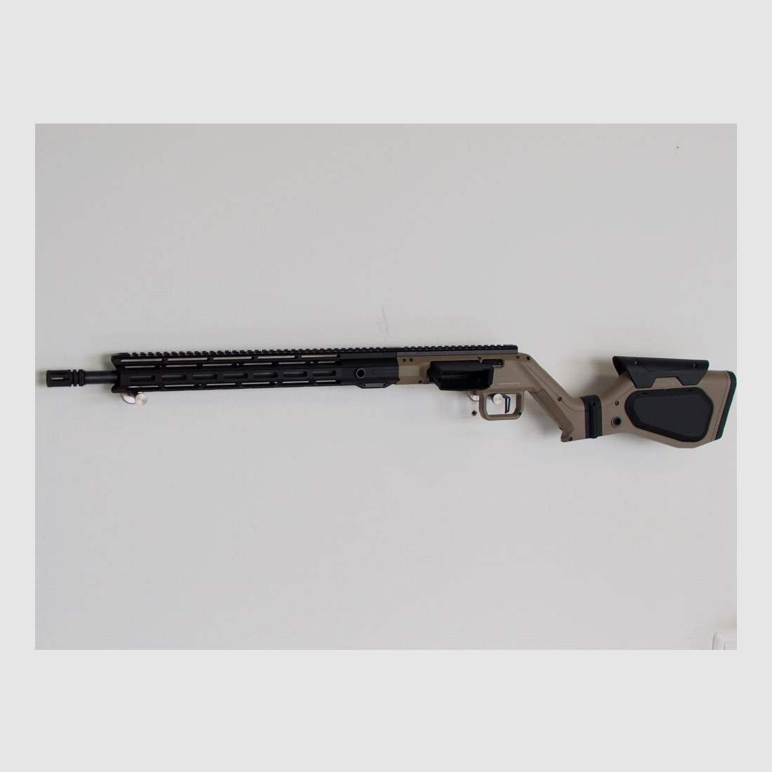 Hera Arms H6 Sand / Tan