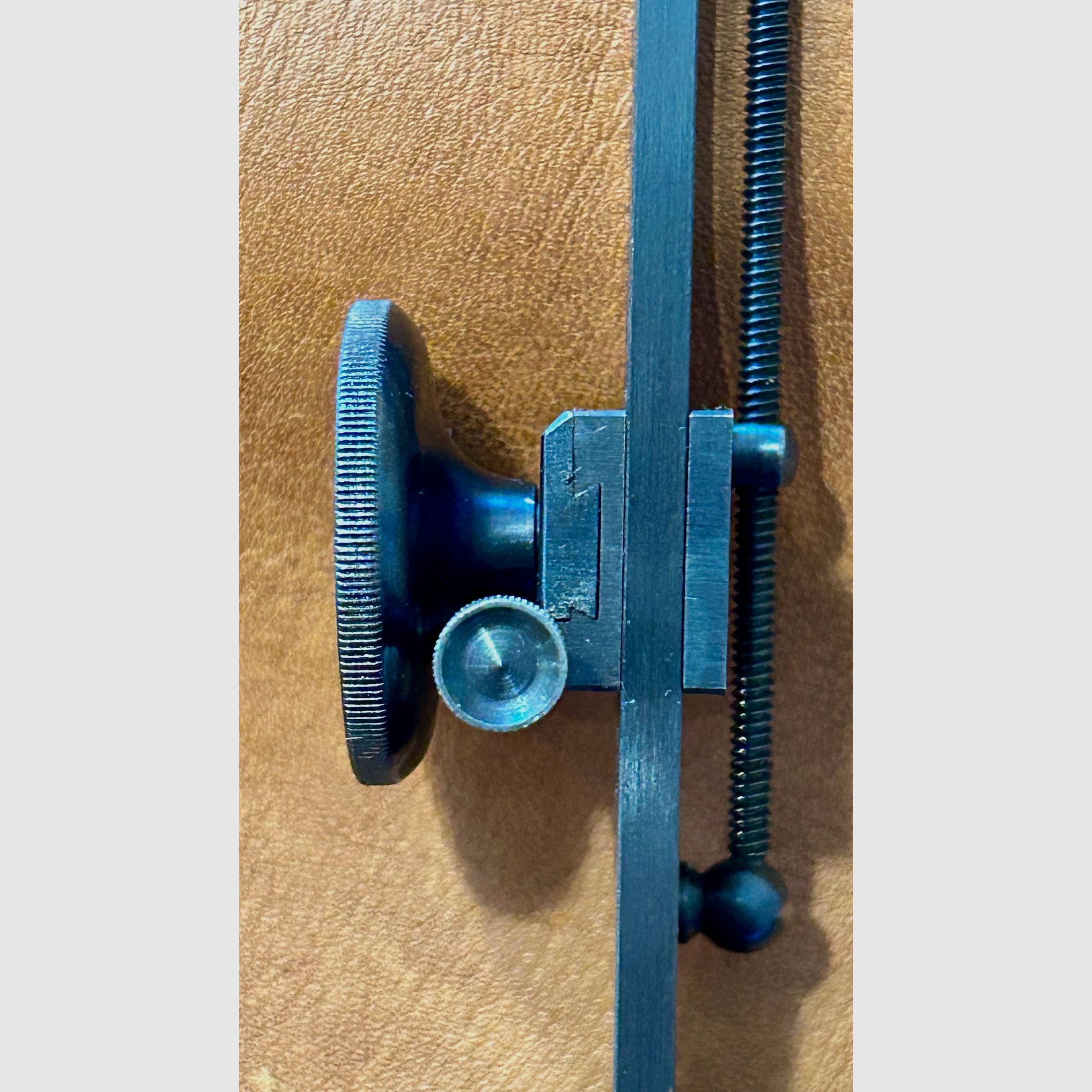 Long Range Tang Sight für eine 74er Sharps von Tom Axtell „The Riflesmith“