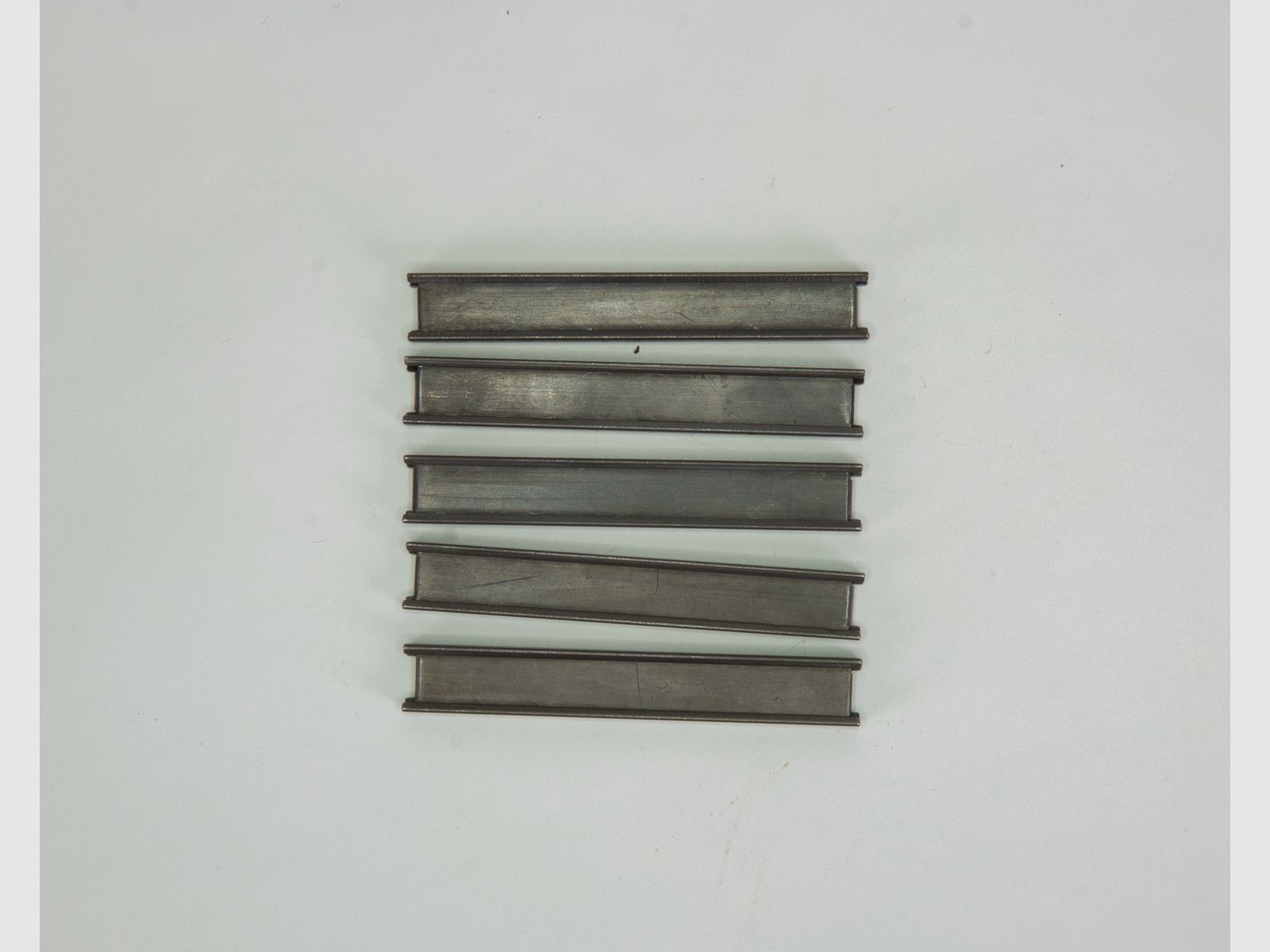 5 ladestrepen voor pistool Steyr M1912